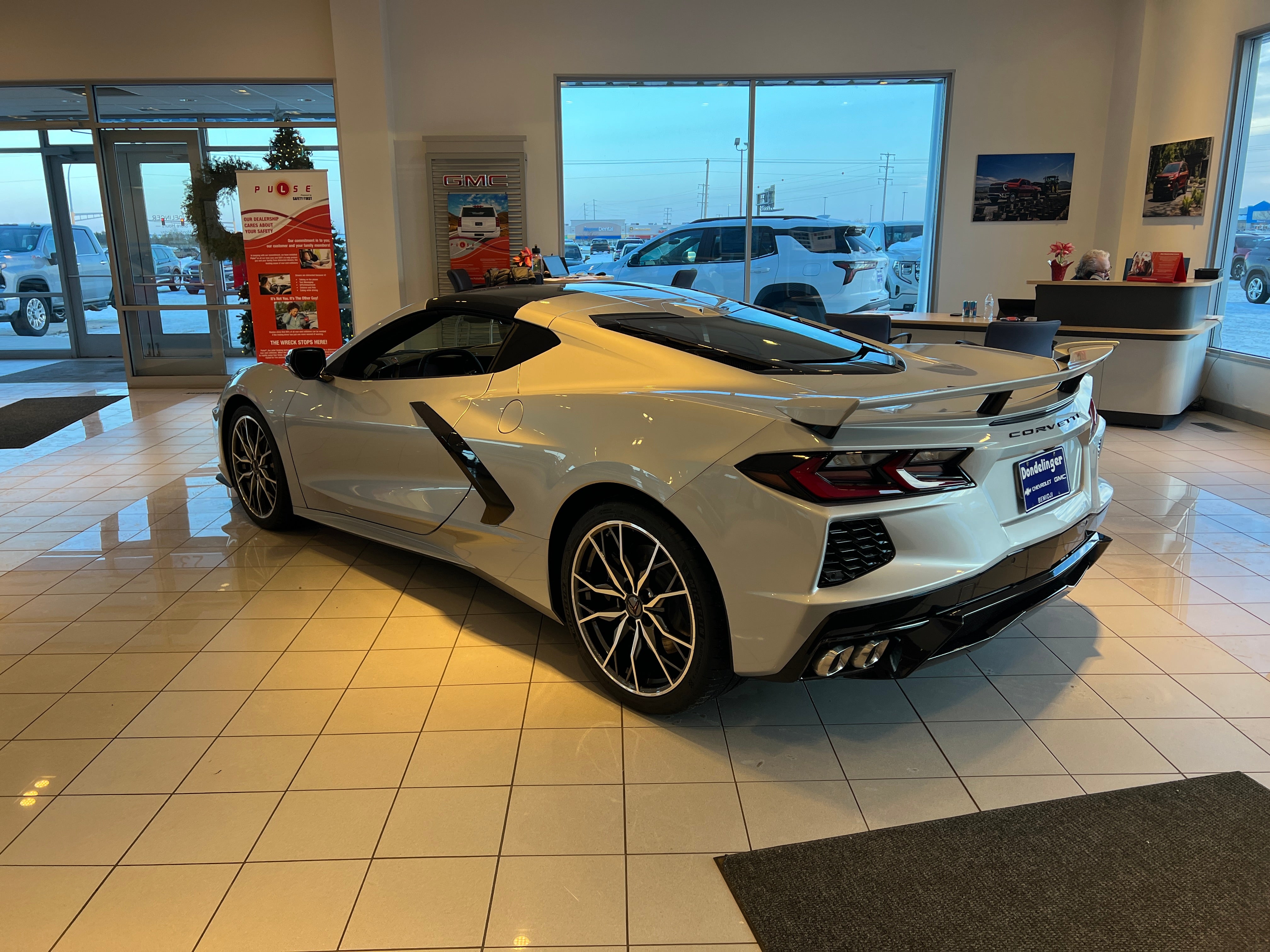 2026 Chevrolet Corvette Stingray 2LT