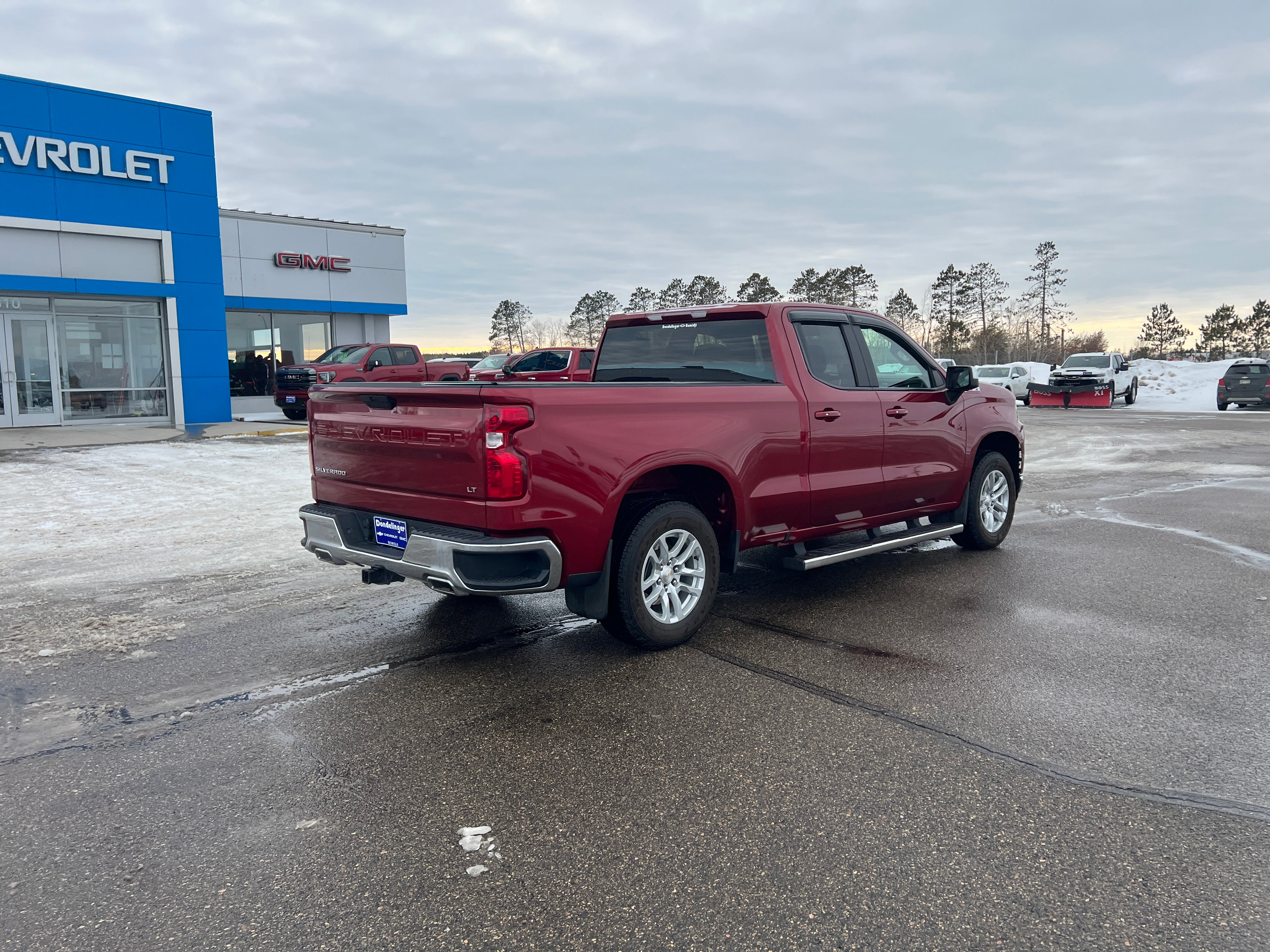 Used 2019 Chevrolet Silverado 1500 LT with VIN 1GCRYDED5KZ197183 for sale in Bemidji, Minnesota