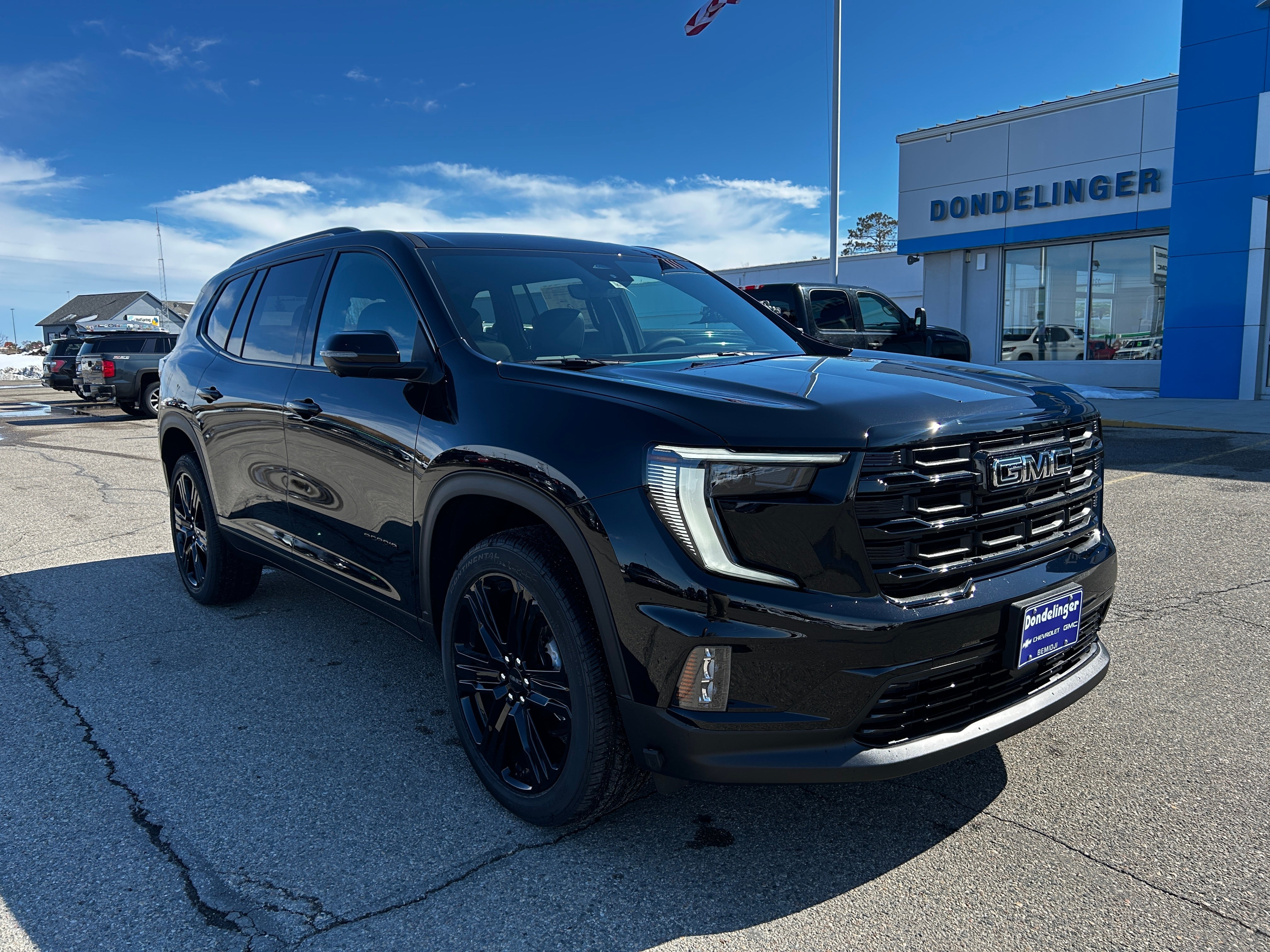 2026 GMC Acadia Elevation