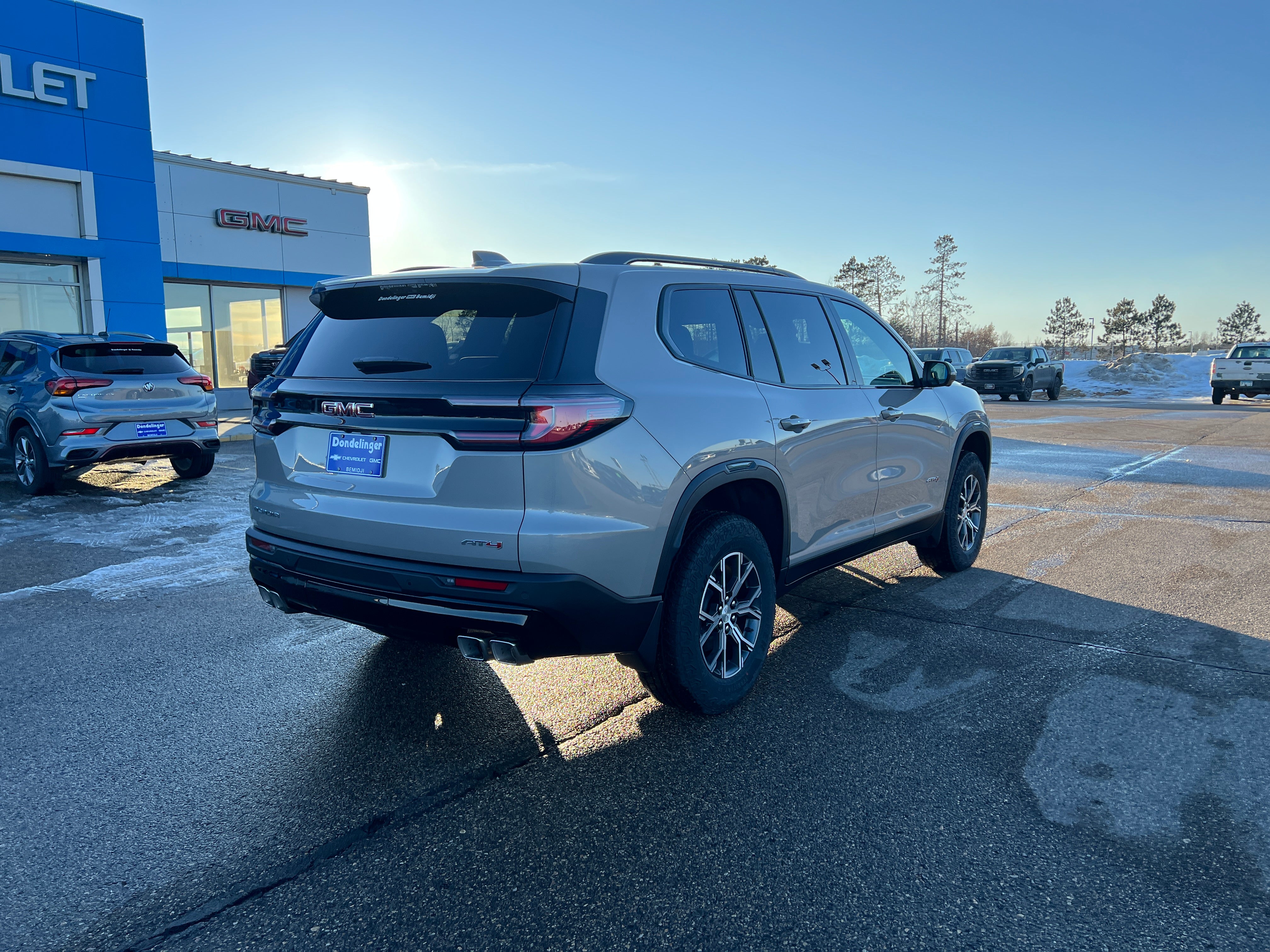 2026 GMC Acadia AT4