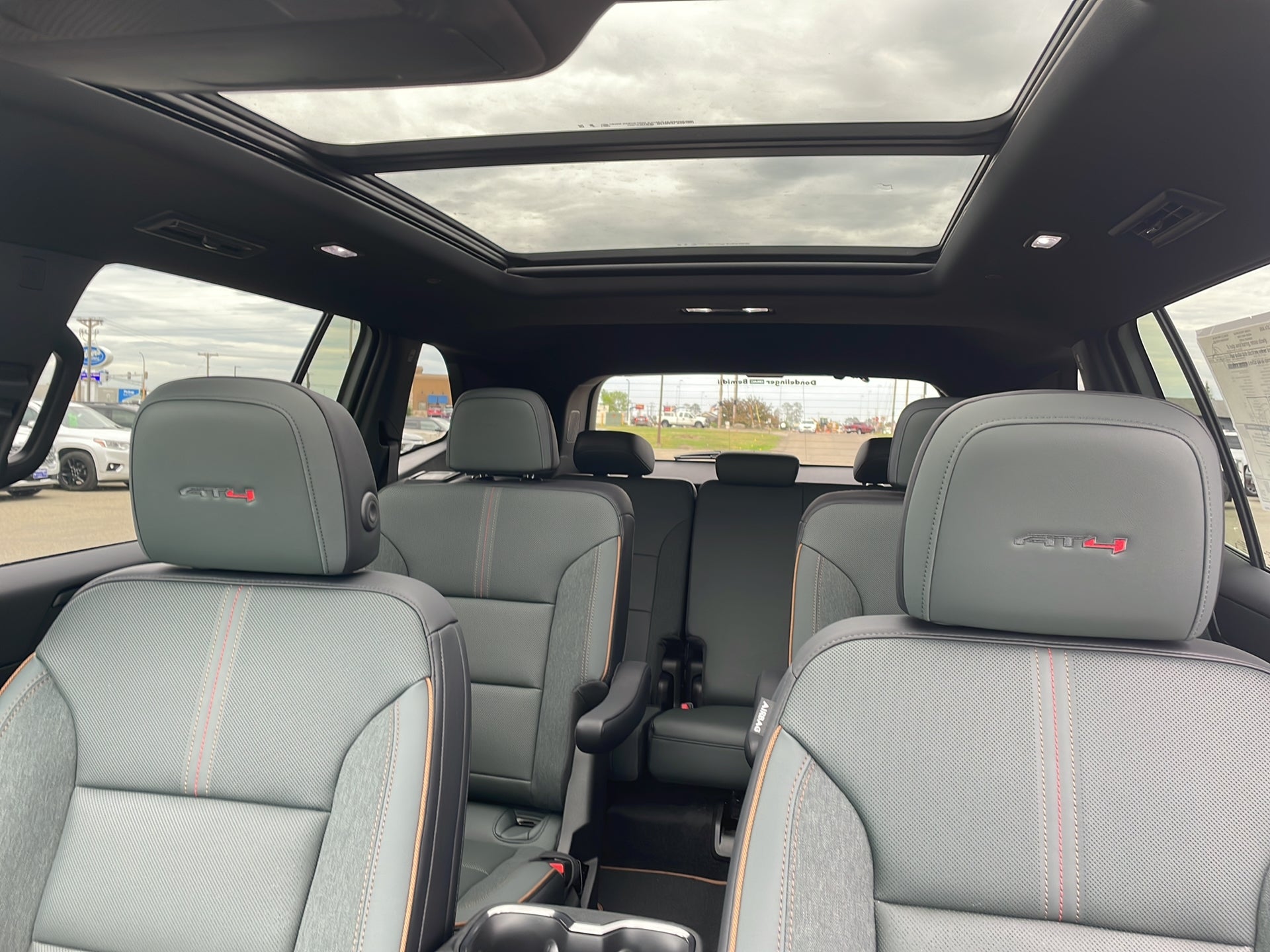 2026 GMC Acadia AT4