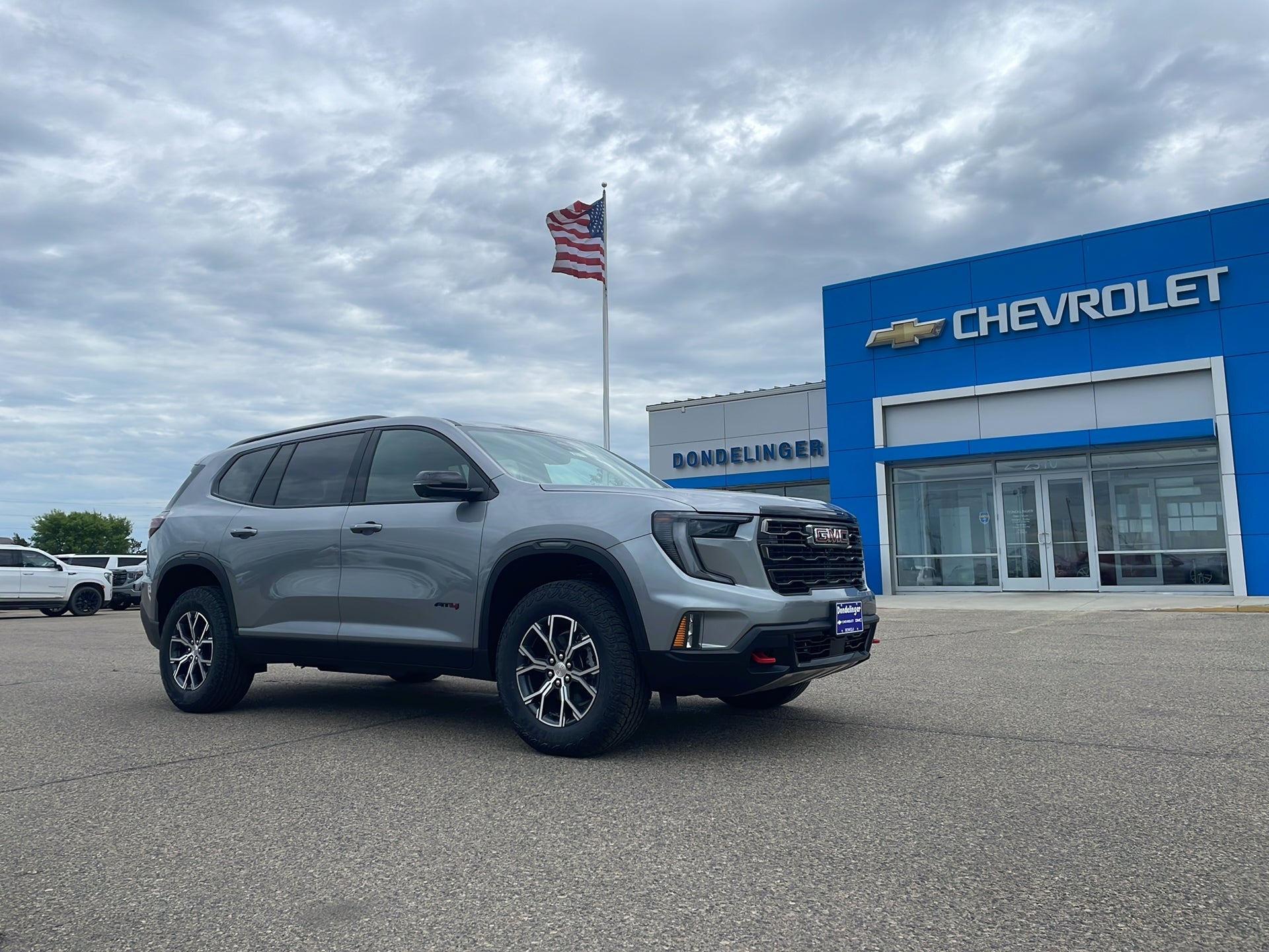 2026 GMC Acadia AT4