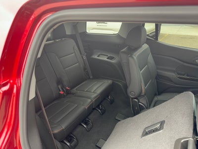 2022 GMC Acadia AT4
