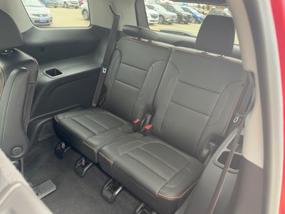 2022 GMC Acadia AT4