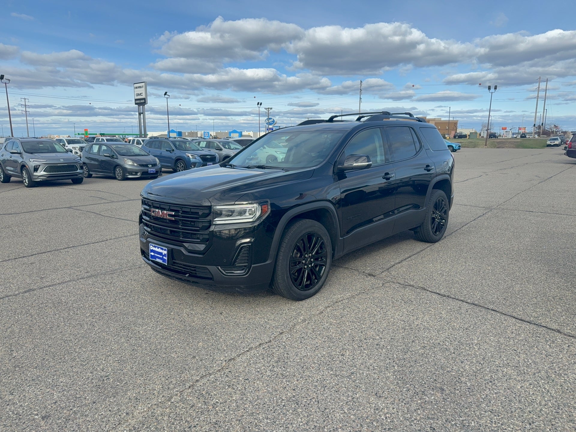 2023 GMC Acadia SLE