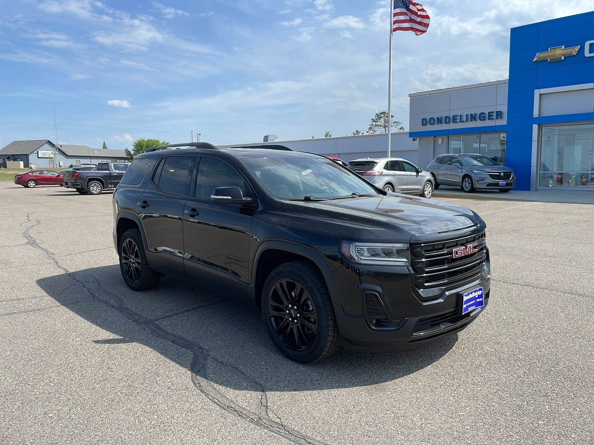 2022 GMC Acadia SLT