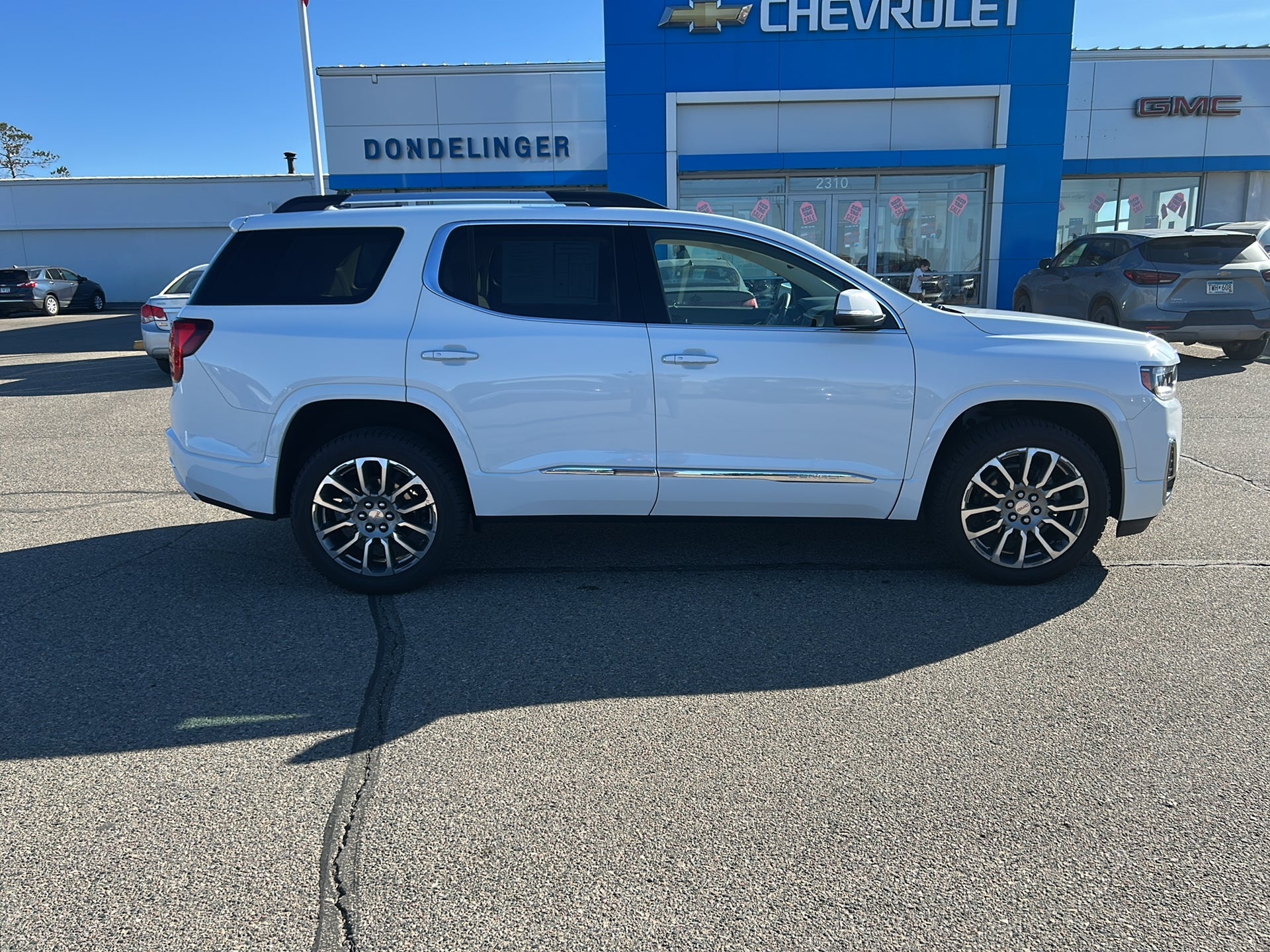 2023 GMC Acadia Denali AWD's photo