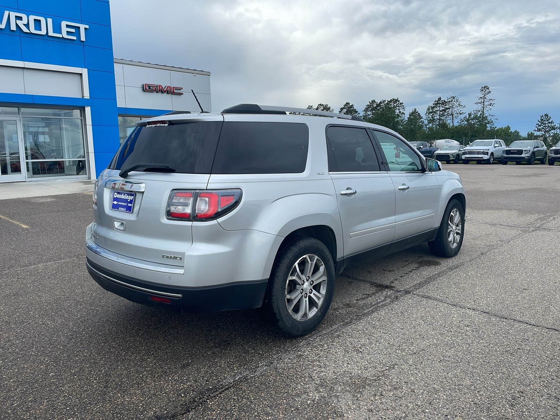 Used 2015 GMC Acadia SLT1 with VIN 1GKKVRKD5FJ284456 for sale in Bemidji, Minnesota