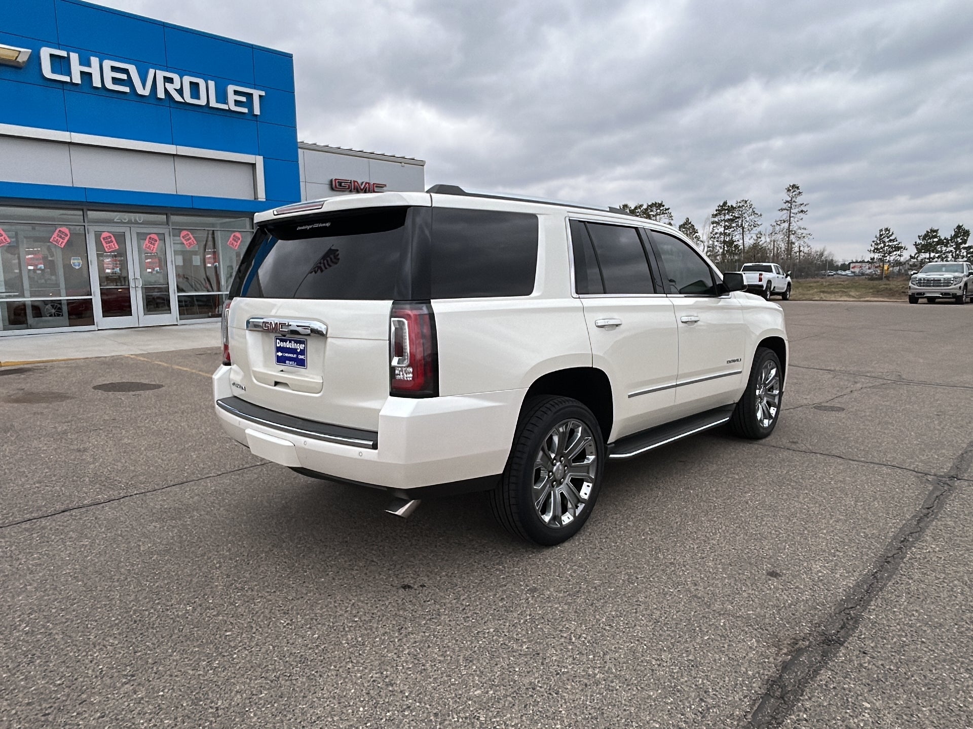 Used 2015 GMC Yukon Denali with VIN 1GKS2CKJ6FR741594 for sale in Bemidji, Minnesota