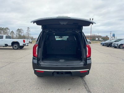 2022 GMC Yukon XL SLT