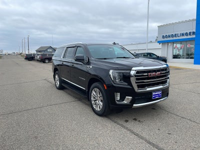 2022 GMC Yukon XL SLT