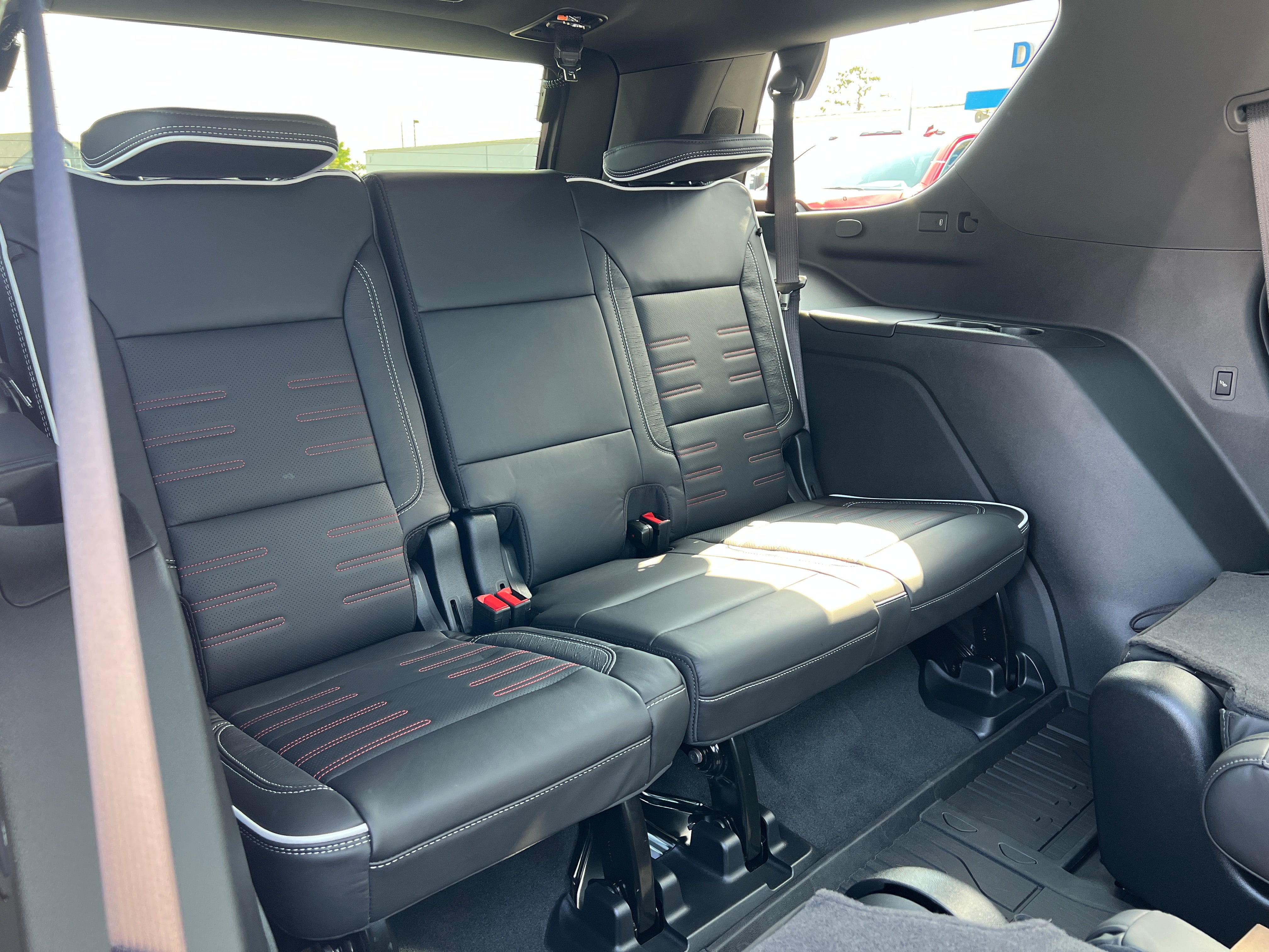 2025 GMC Yukon AT4 Ultimate