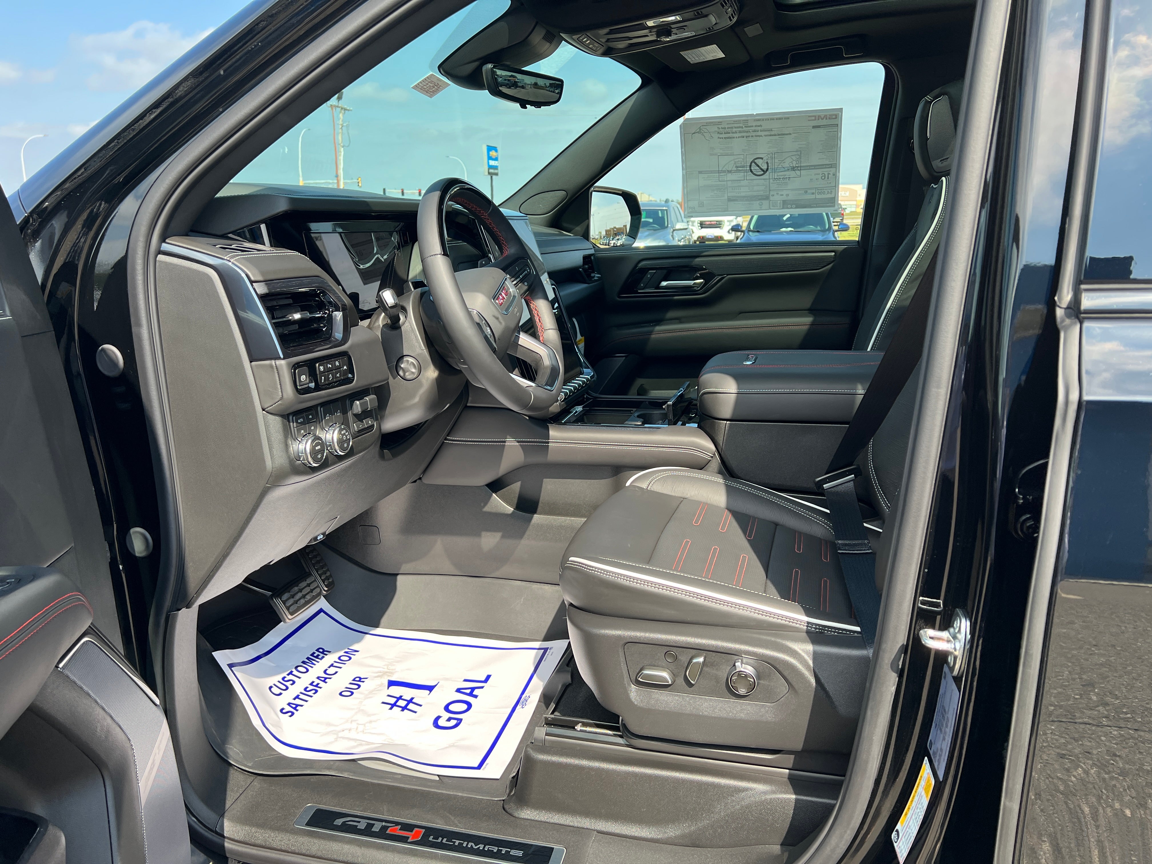 2025 GMC Yukon AT4 Ultimate