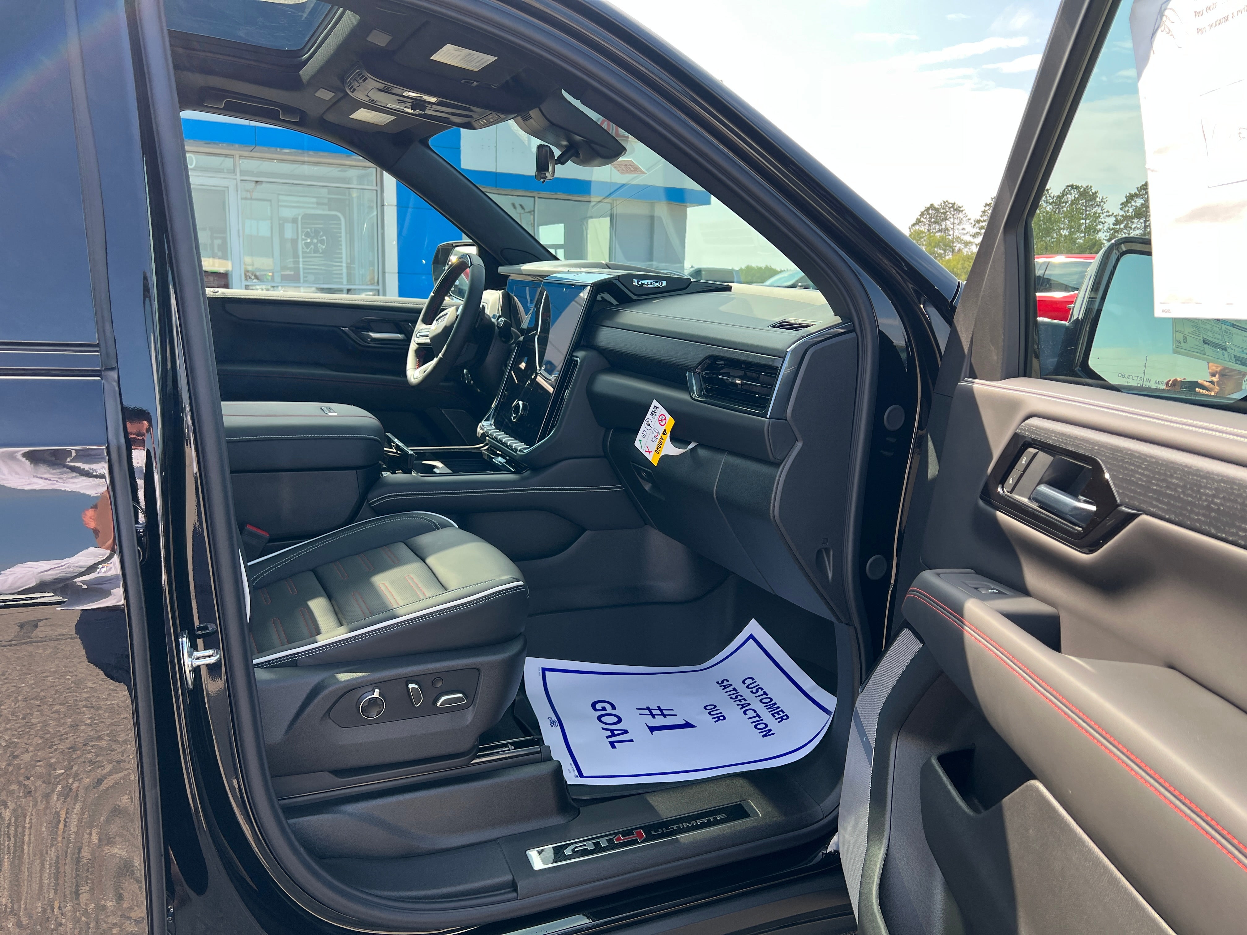 2025 GMC Yukon AT4 Ultimate