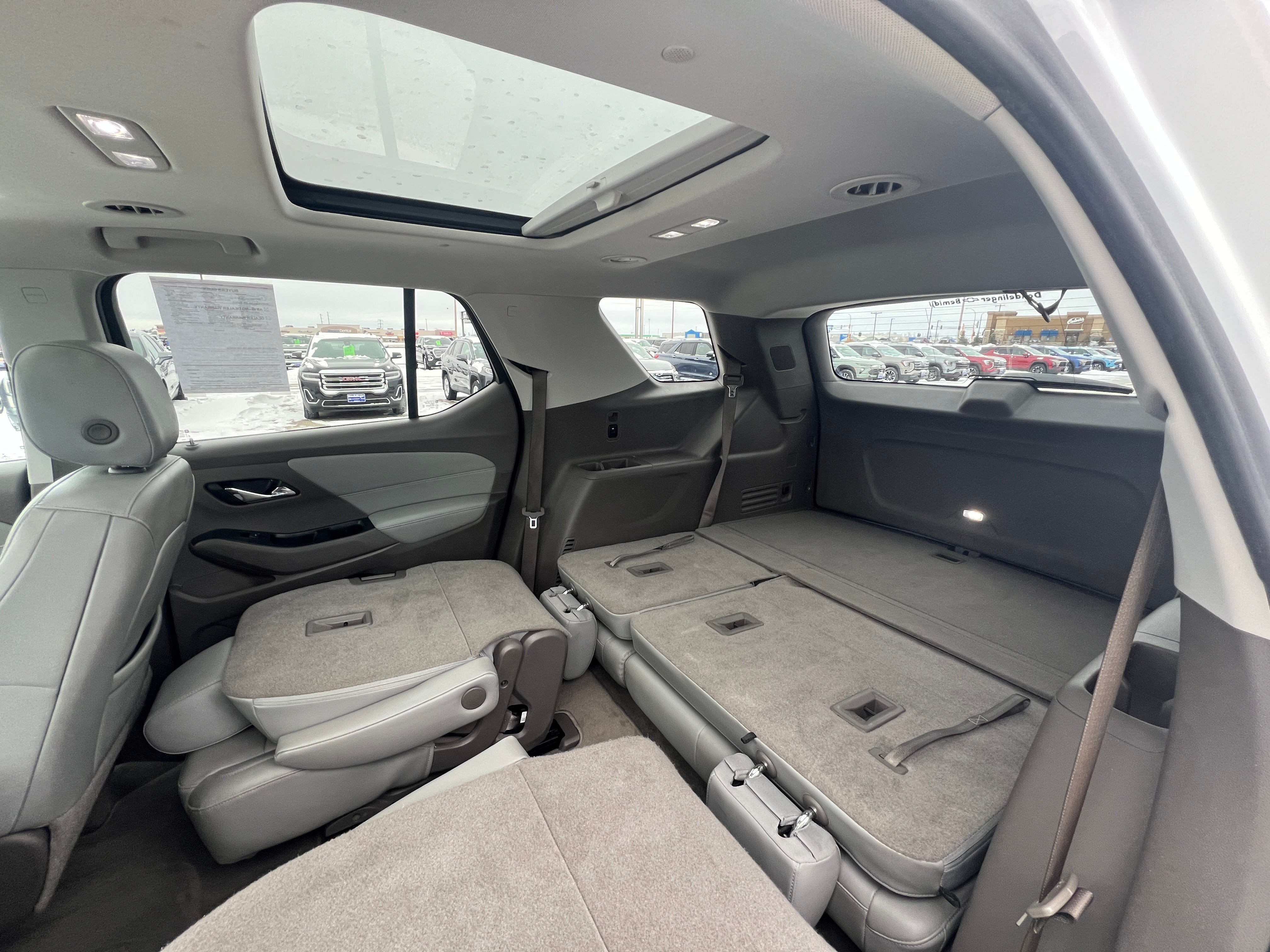 2021 Chevrolet Traverse Premier