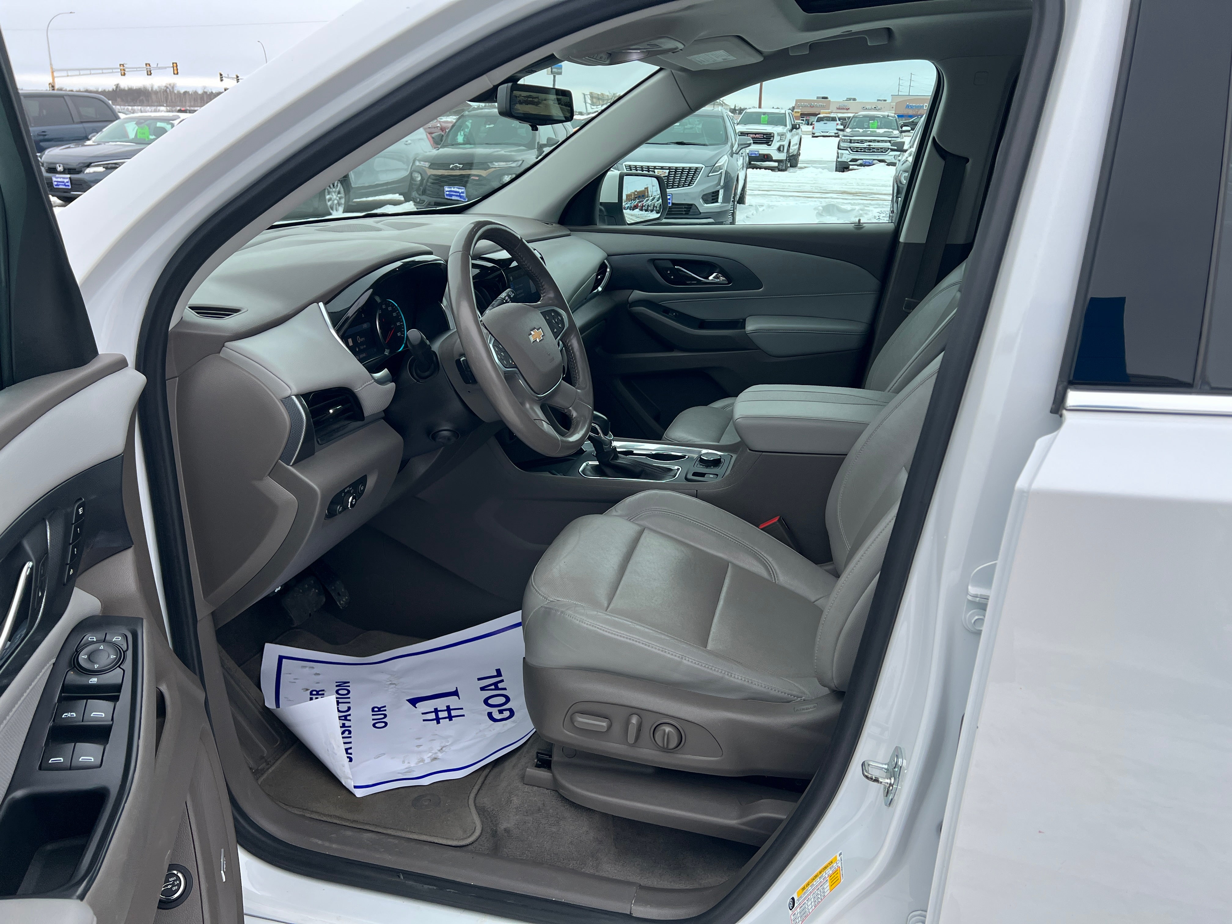 2021 Chevrolet Traverse Premier