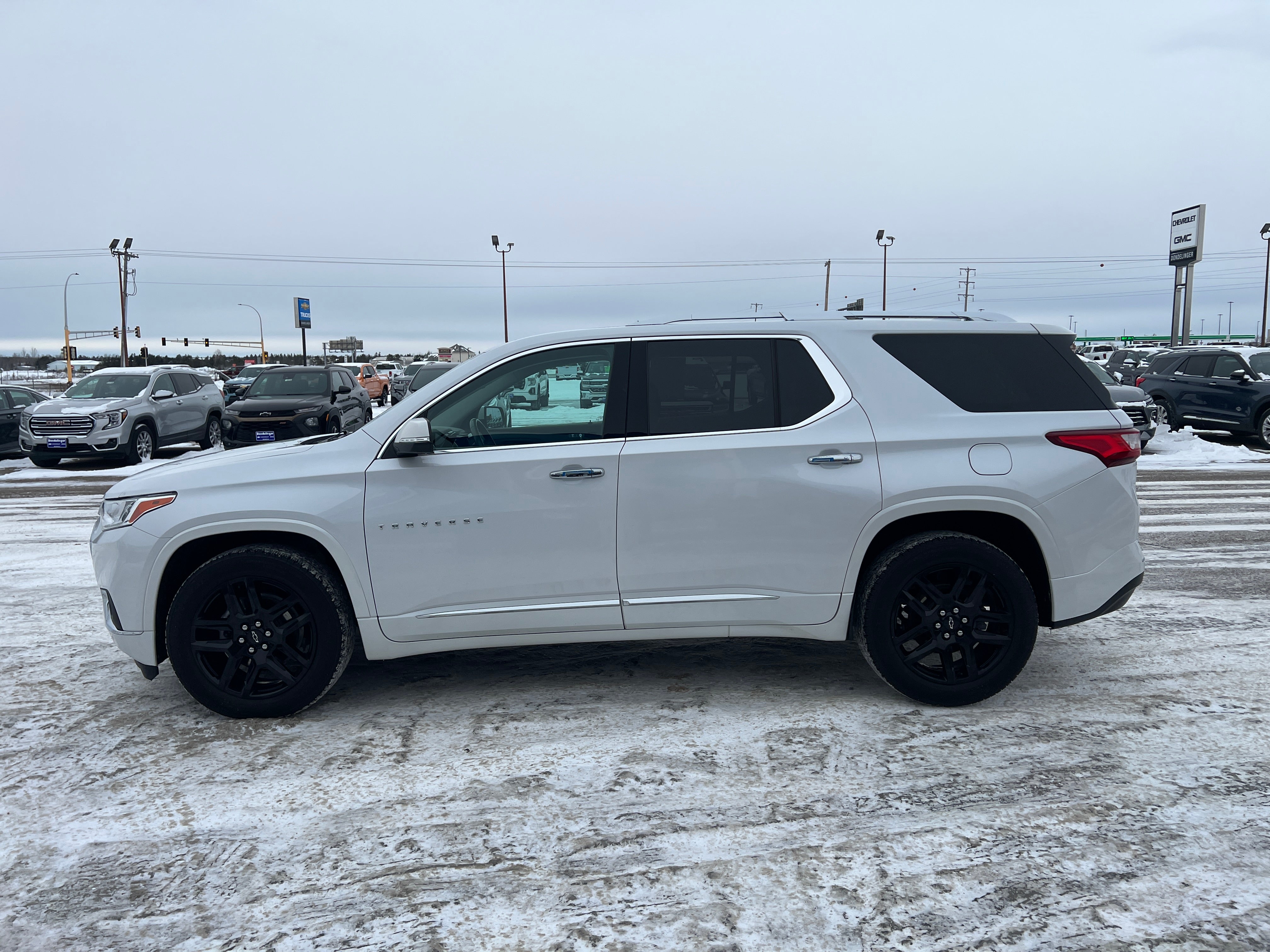 2021 Chevrolet Traverse Premier