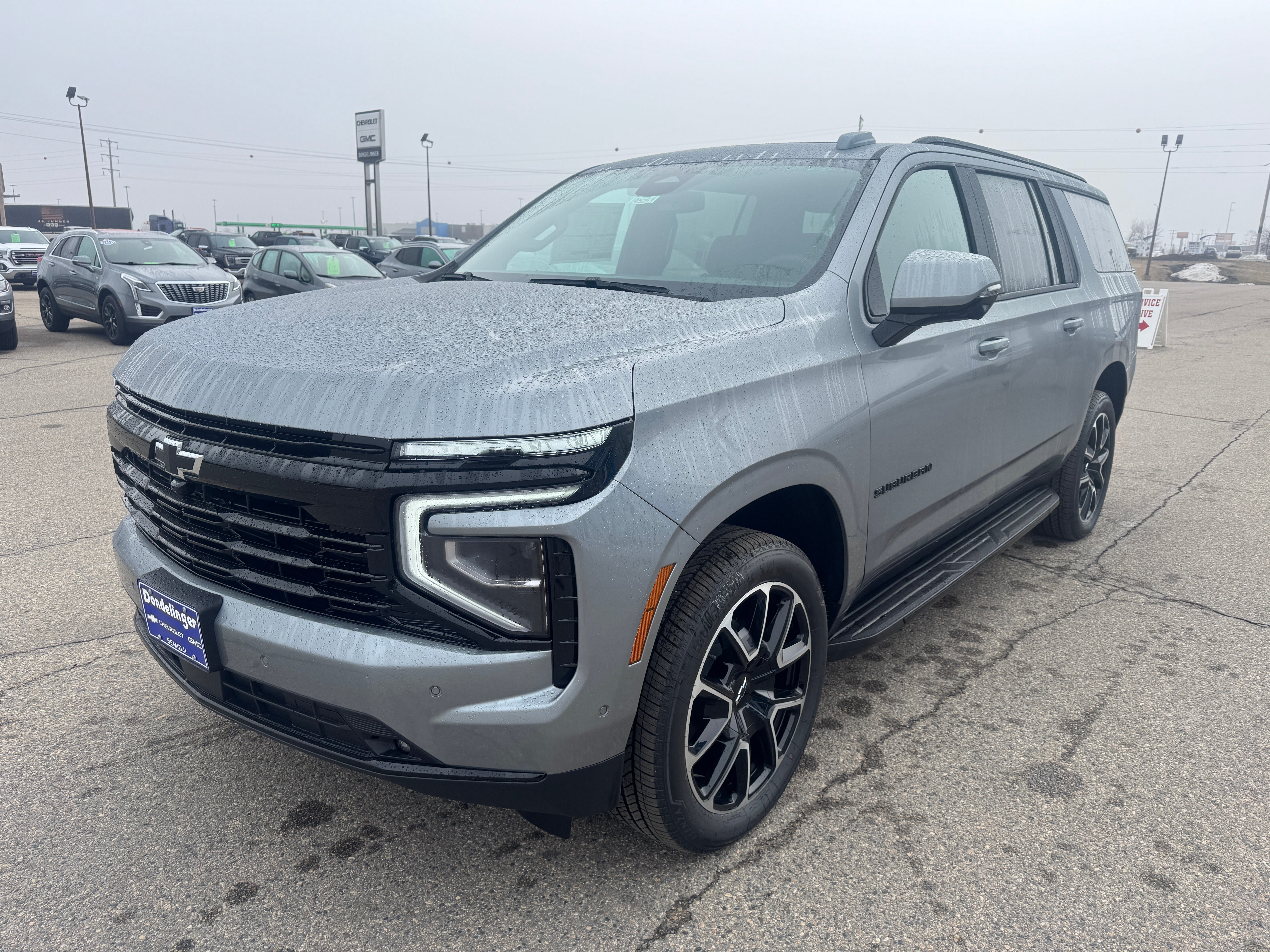 2026 Chevrolet Suburban RST