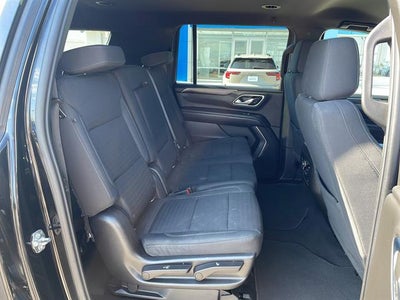2022 Chevrolet Suburban LS