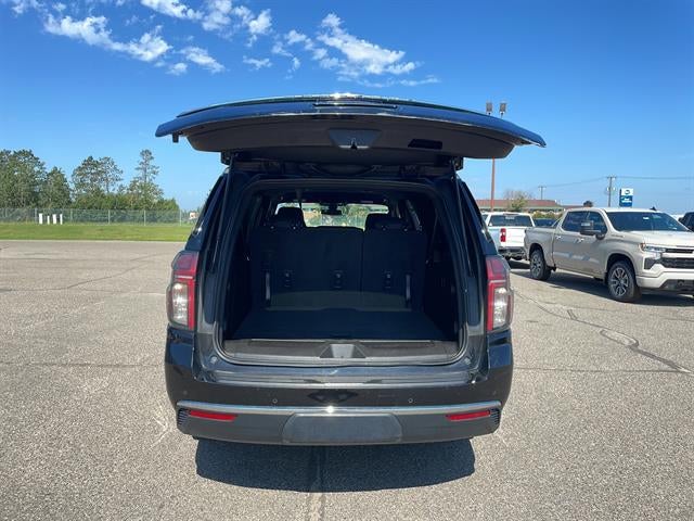 2022 Chevrolet Suburban LS
