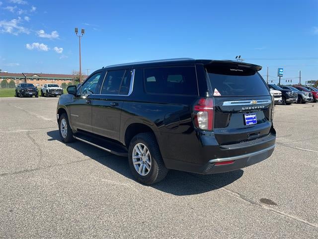 2022 Chevrolet Suburban LS