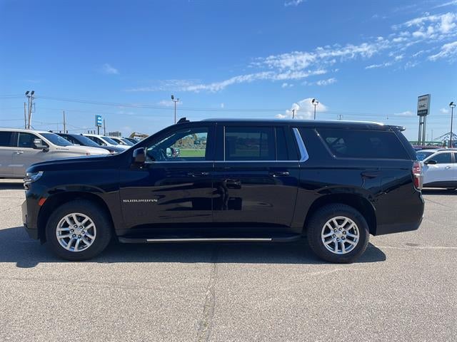 2022 Chevrolet Suburban LS