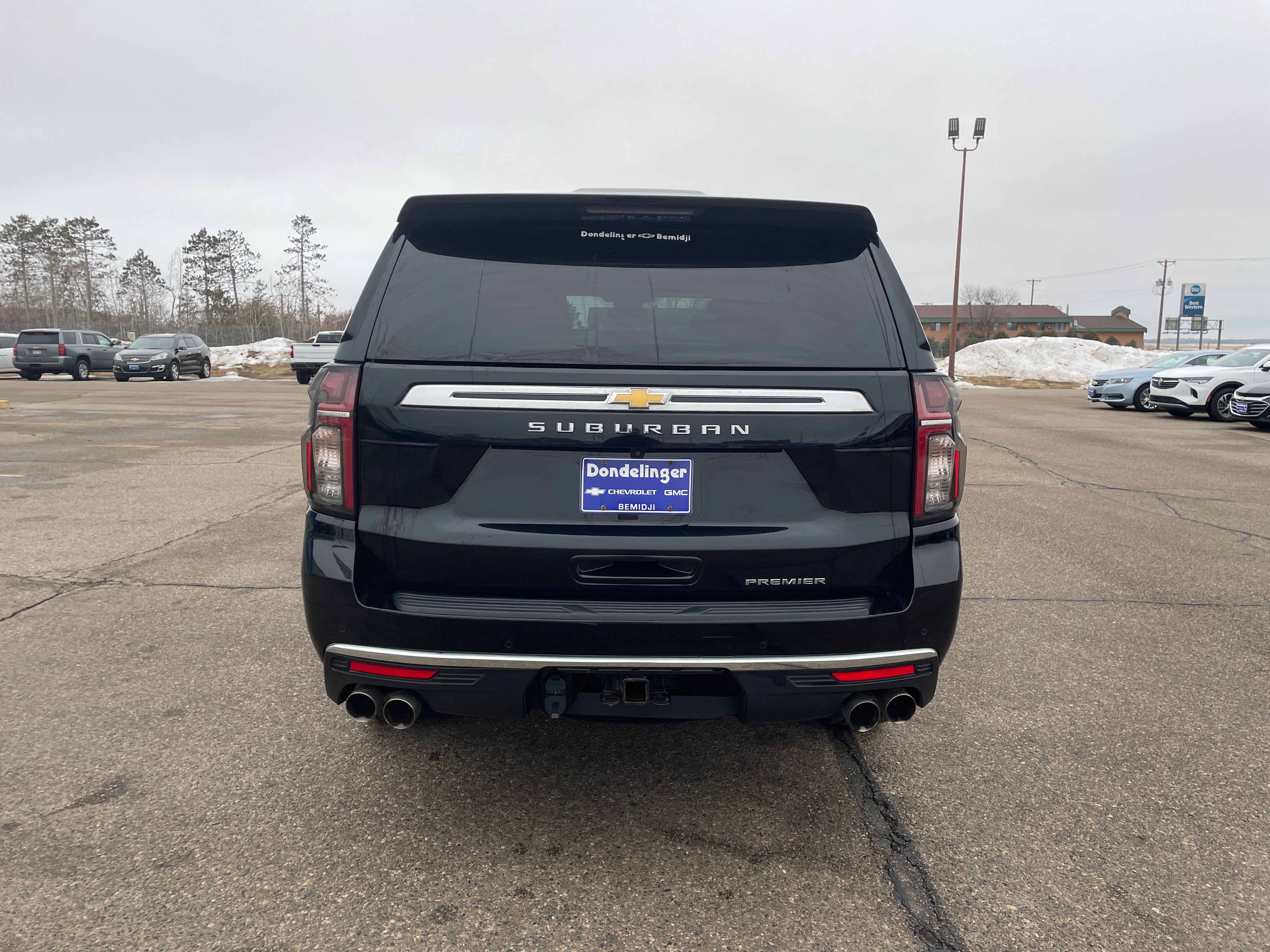 2023 Chevrolet Suburban Premier