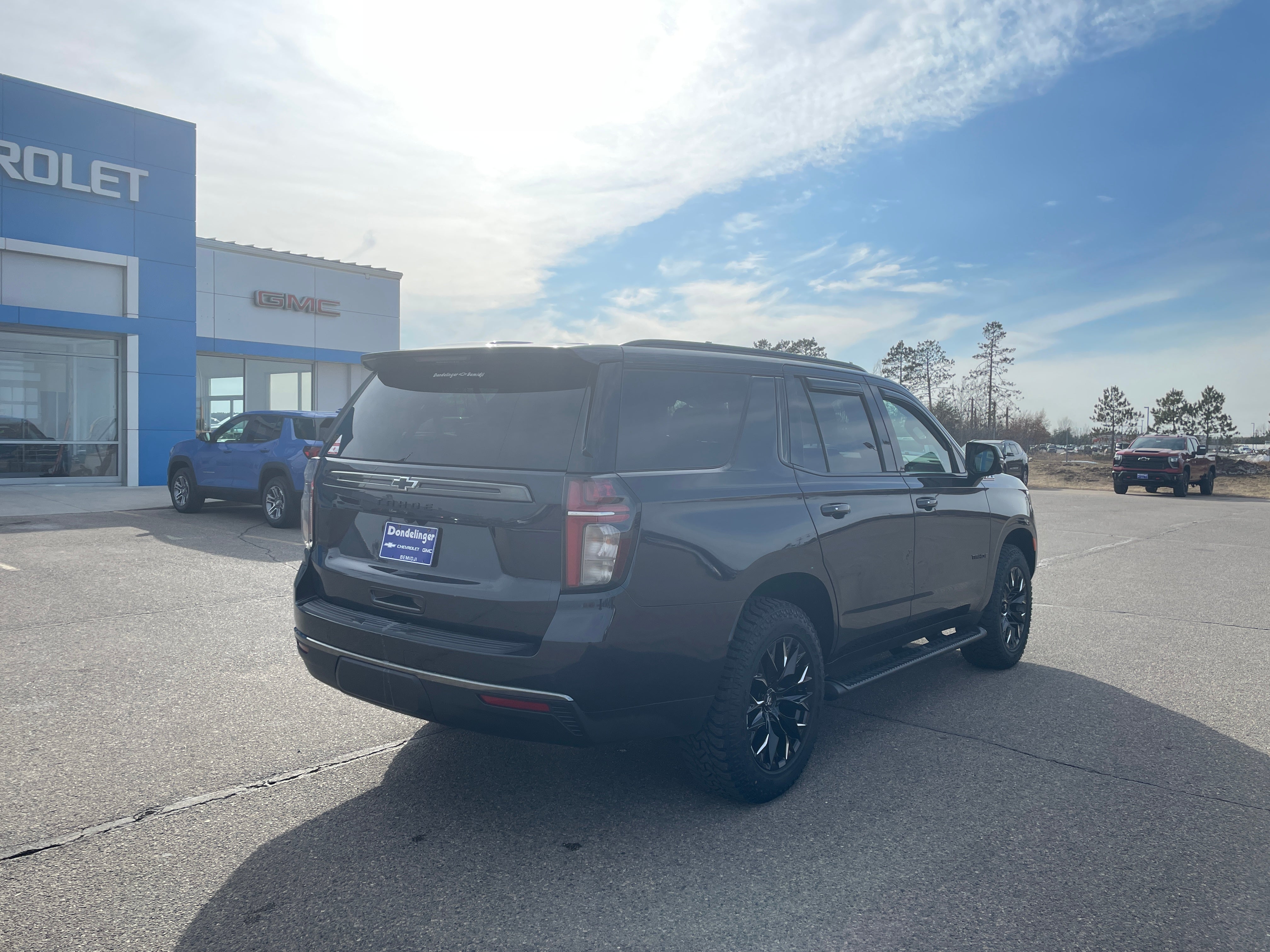 Used 2022 Chevrolet Tahoe Z71 with VIN 1GNSKPKD4NR184980 for sale in Bemidji, Minnesota