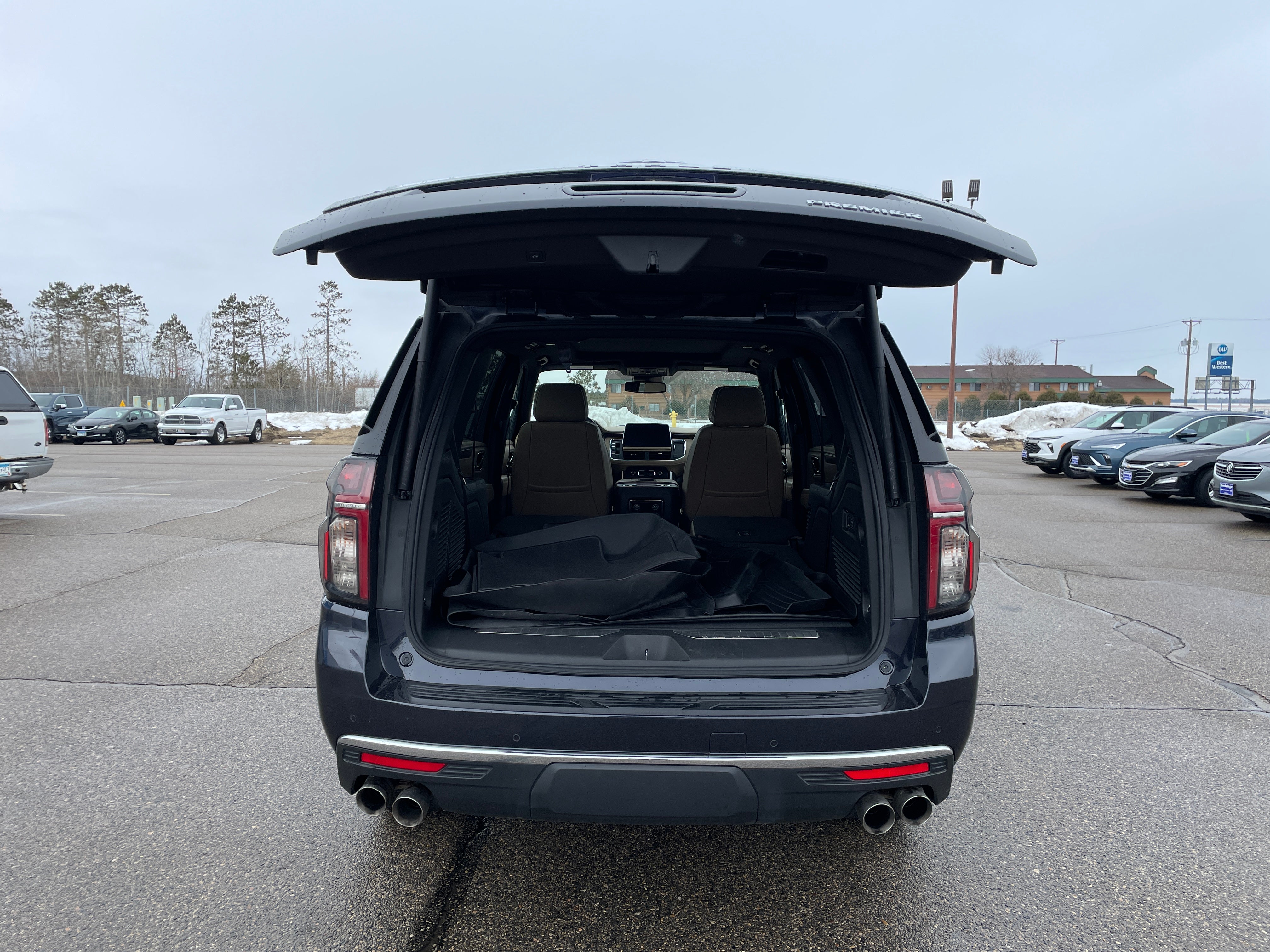 2023 Chevrolet Tahoe Premier