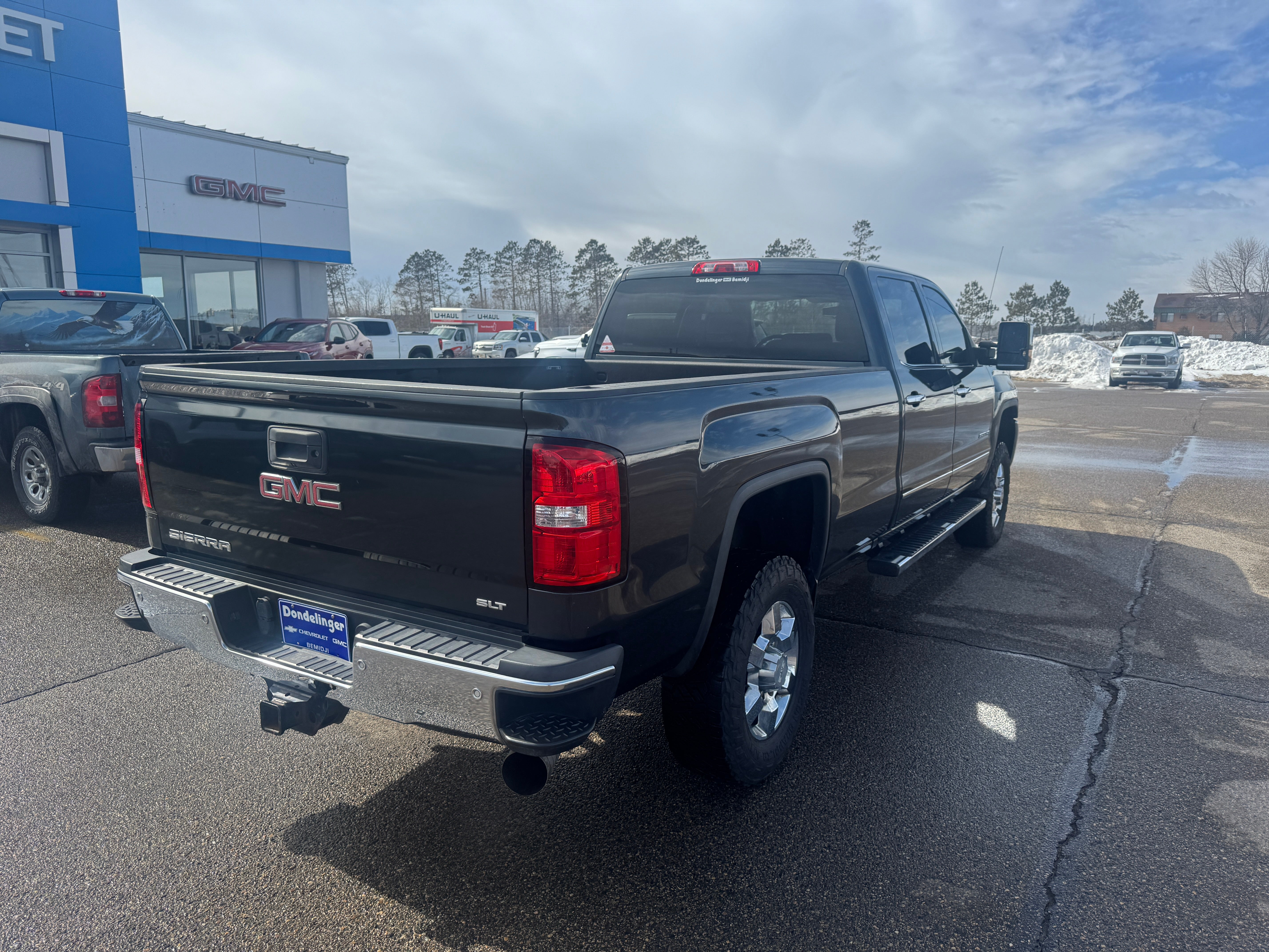 Used 2018 GMC Sierra 2500HD SLT with VIN 1GT12TEY6JF111200 for sale in Bemidji, Minnesota