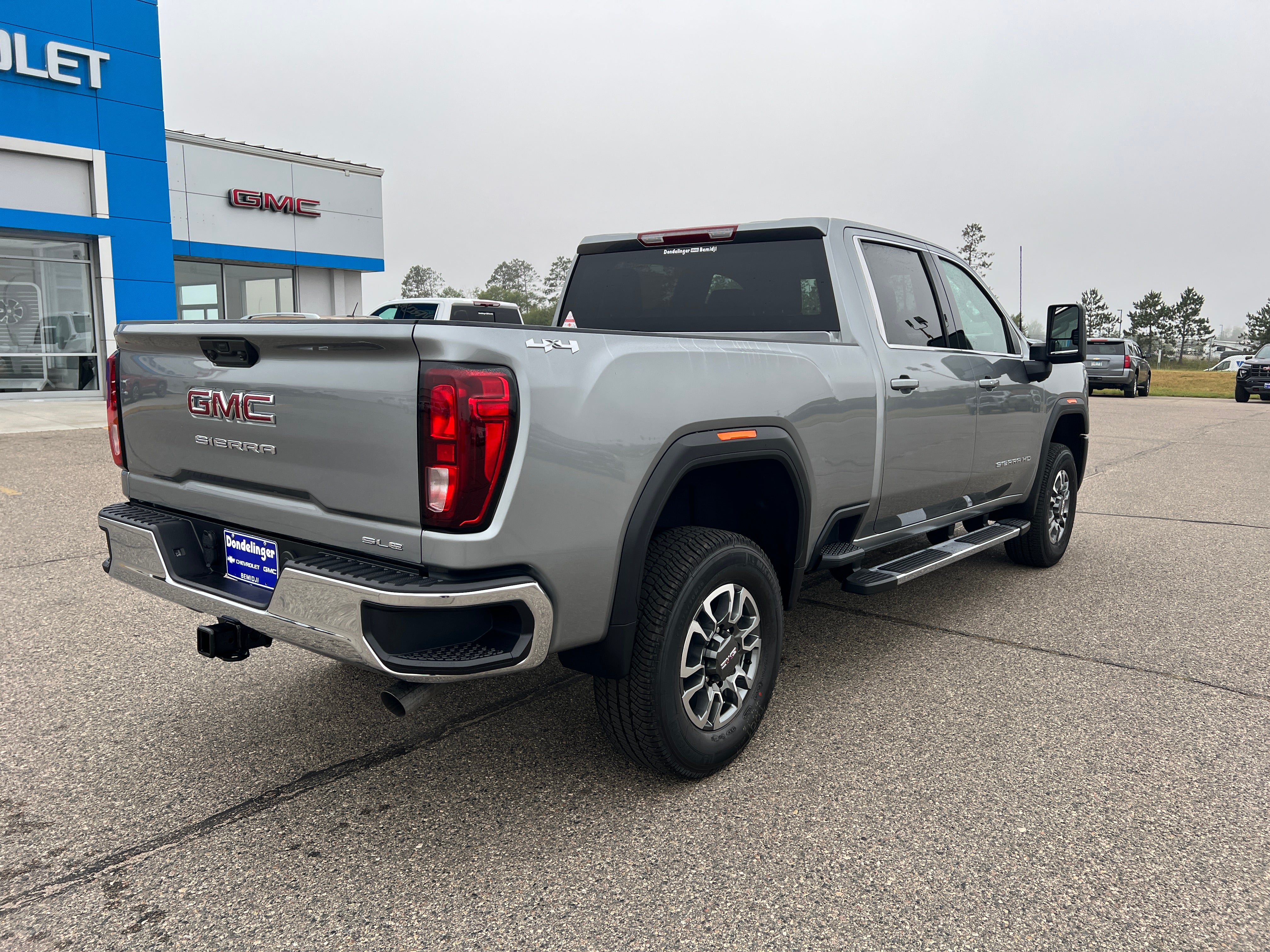 2026 GMC Sierra 3500 HD SLE