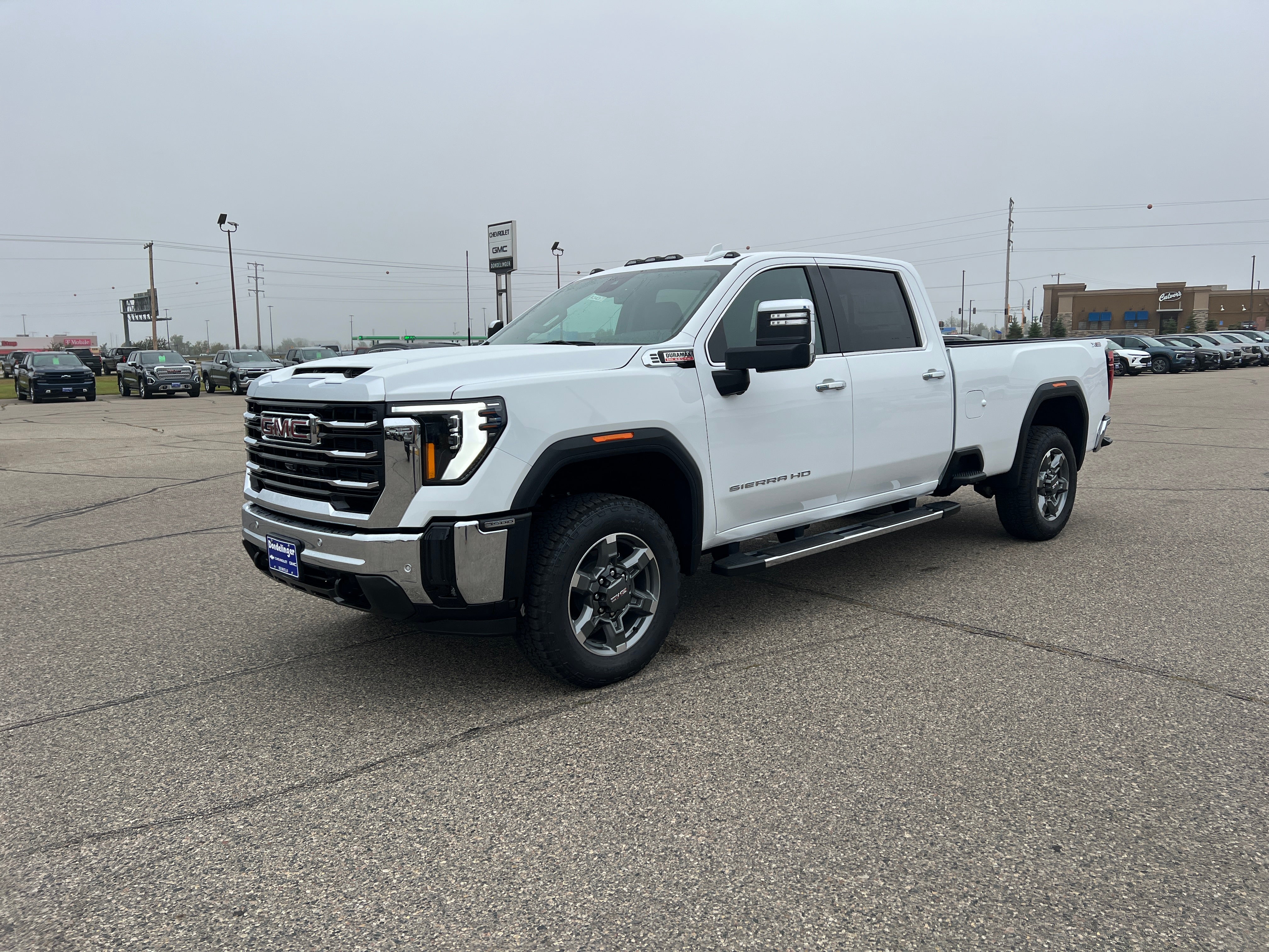 2025 GMC Sierra 3500 HD SLT