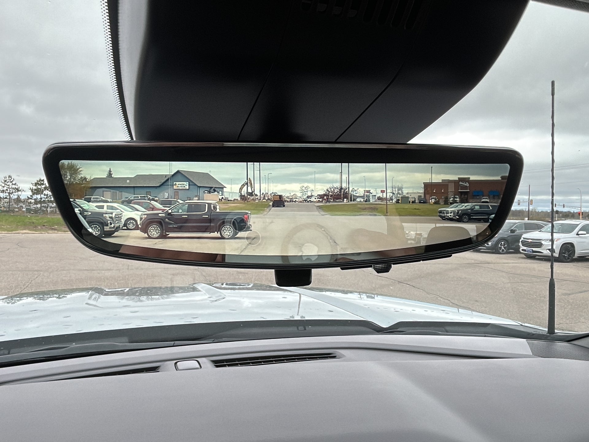2026 GMC Sierra 3500HD Denali - Photo 20