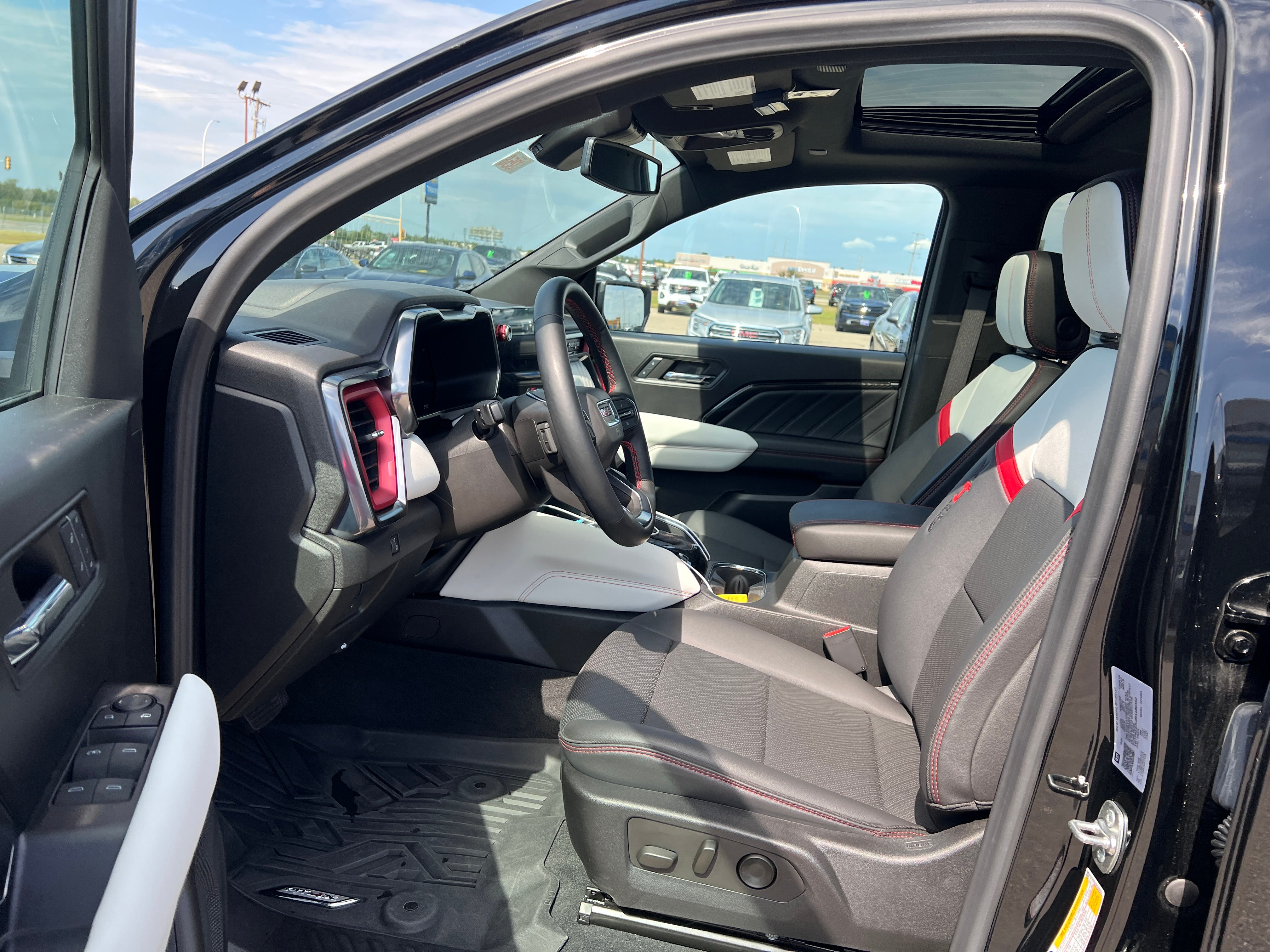 2024 GMC Canyon AT4X