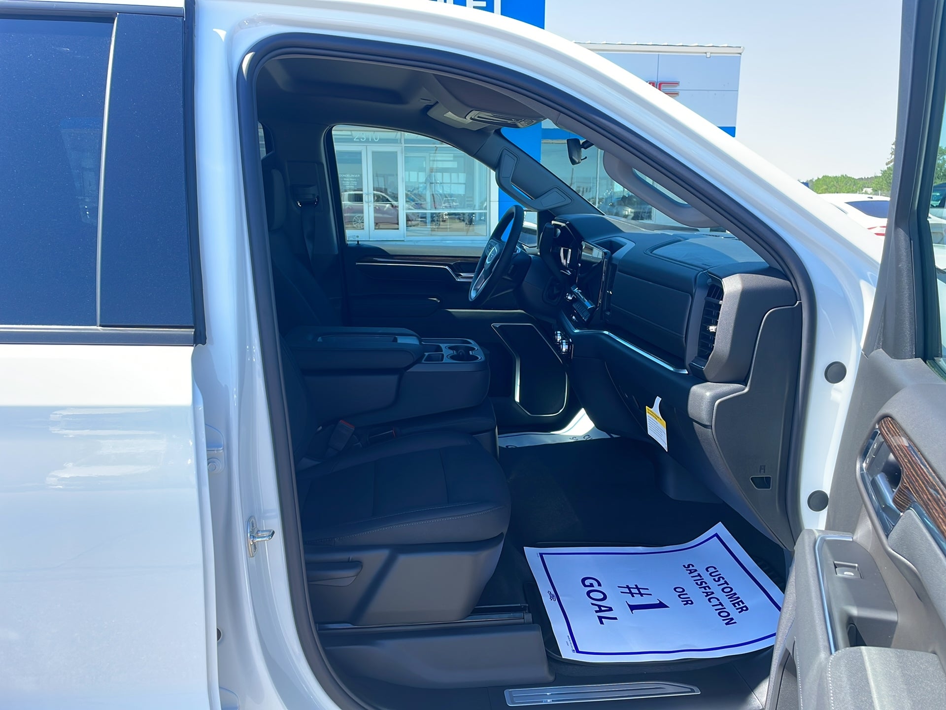 2026 GMC Sierra 1500 Elevation - Photo 10