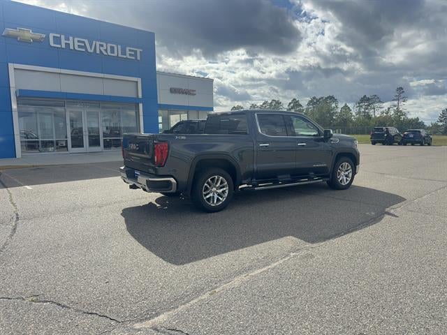 Used 2021 GMC Sierra 1500 SLT with VIN 1GTU9DED9MZ268900 for sale in Bemidji, Minnesota