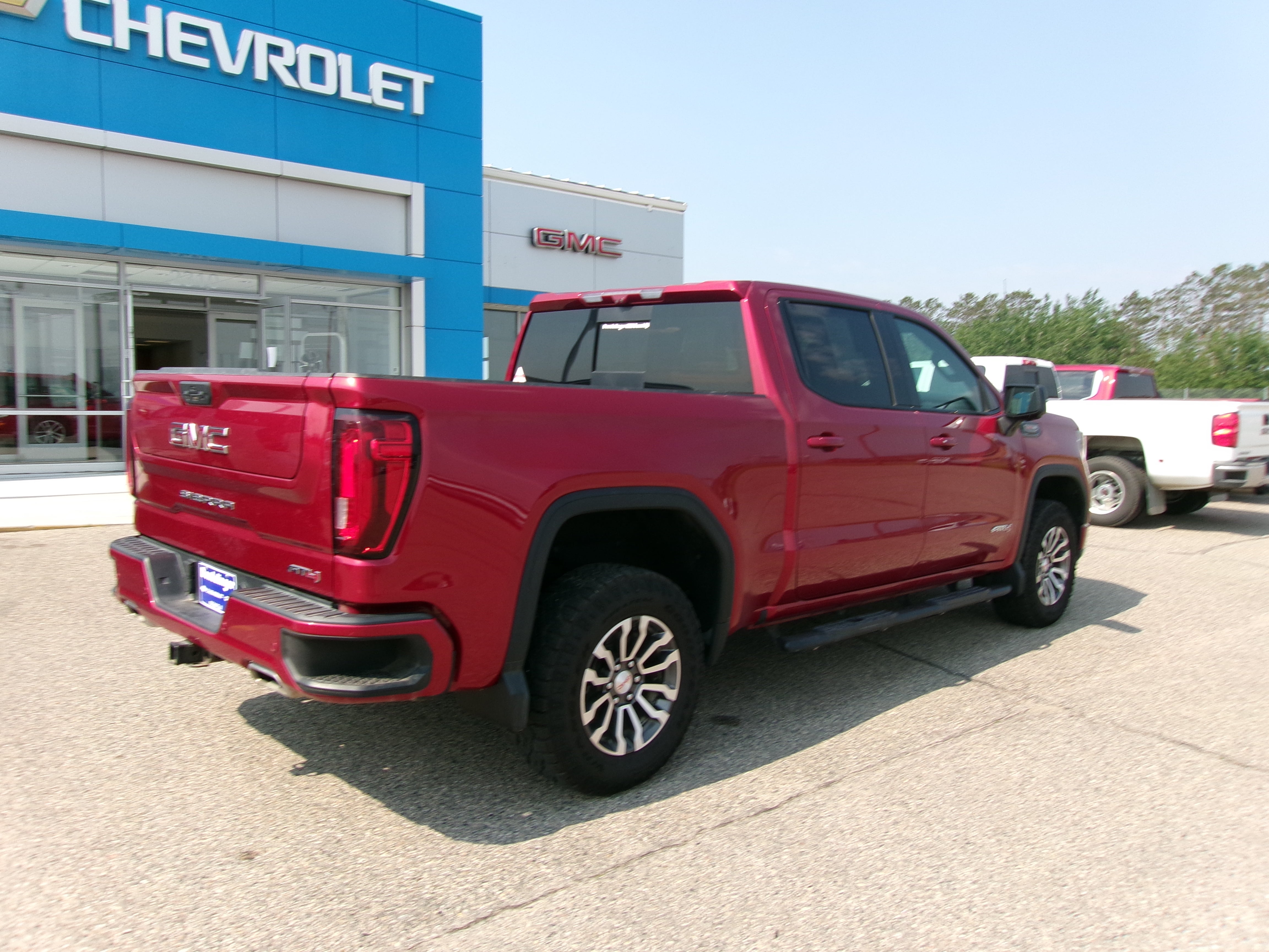 2023 GMC Sierra 1500 AT4