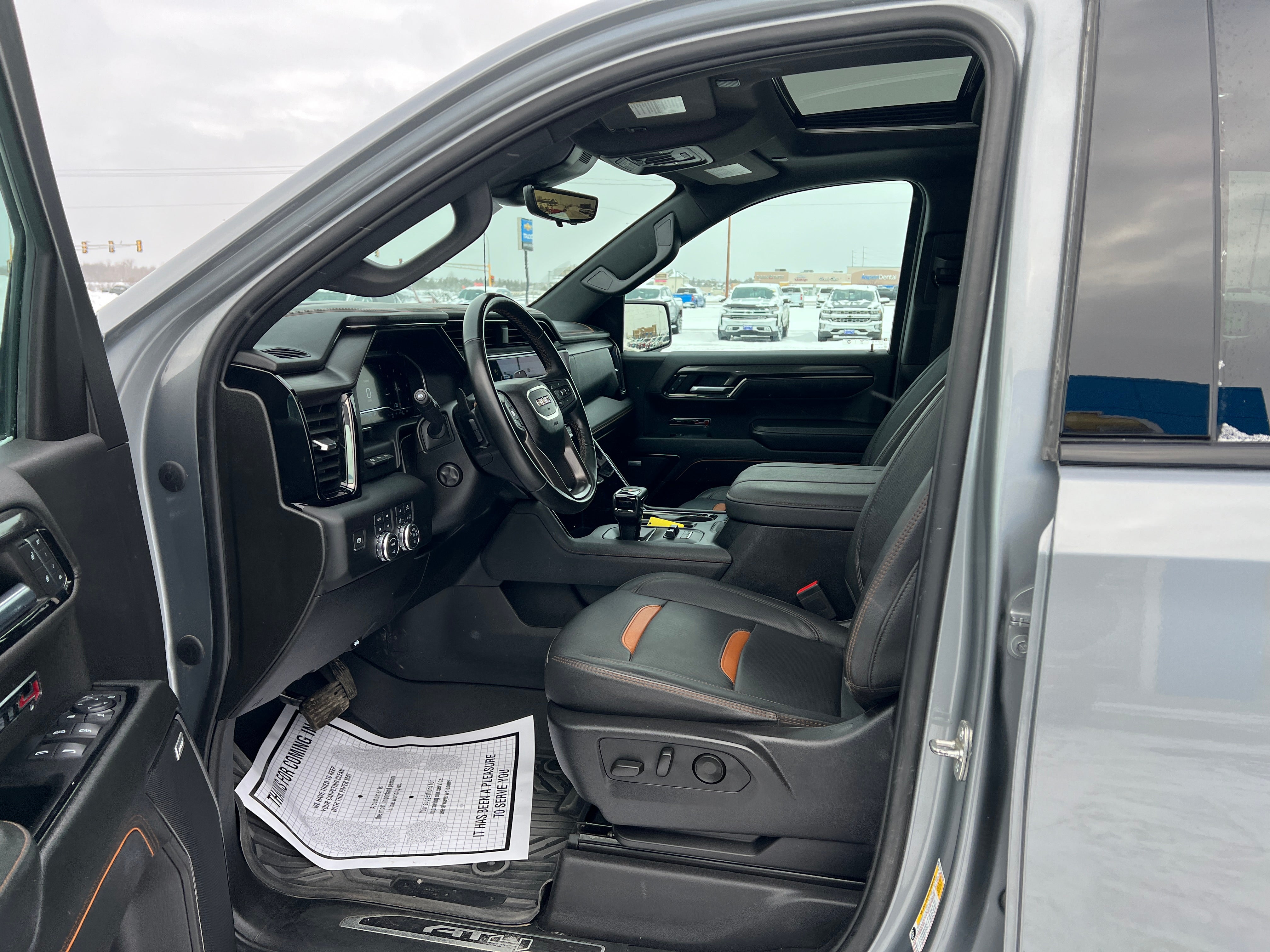 2024 GMC Sierra 1500 AT4