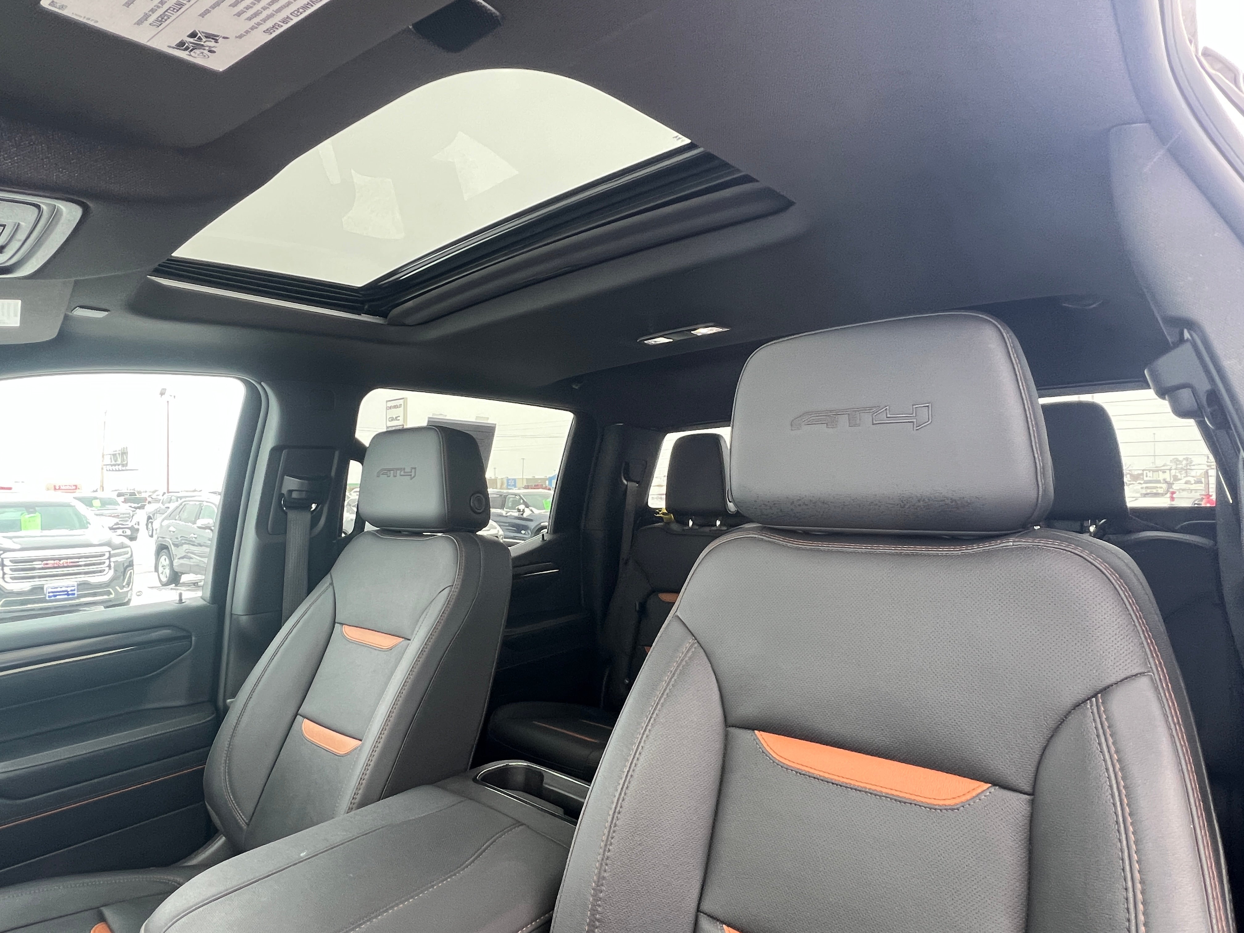 2024 GMC Sierra 1500 AT4