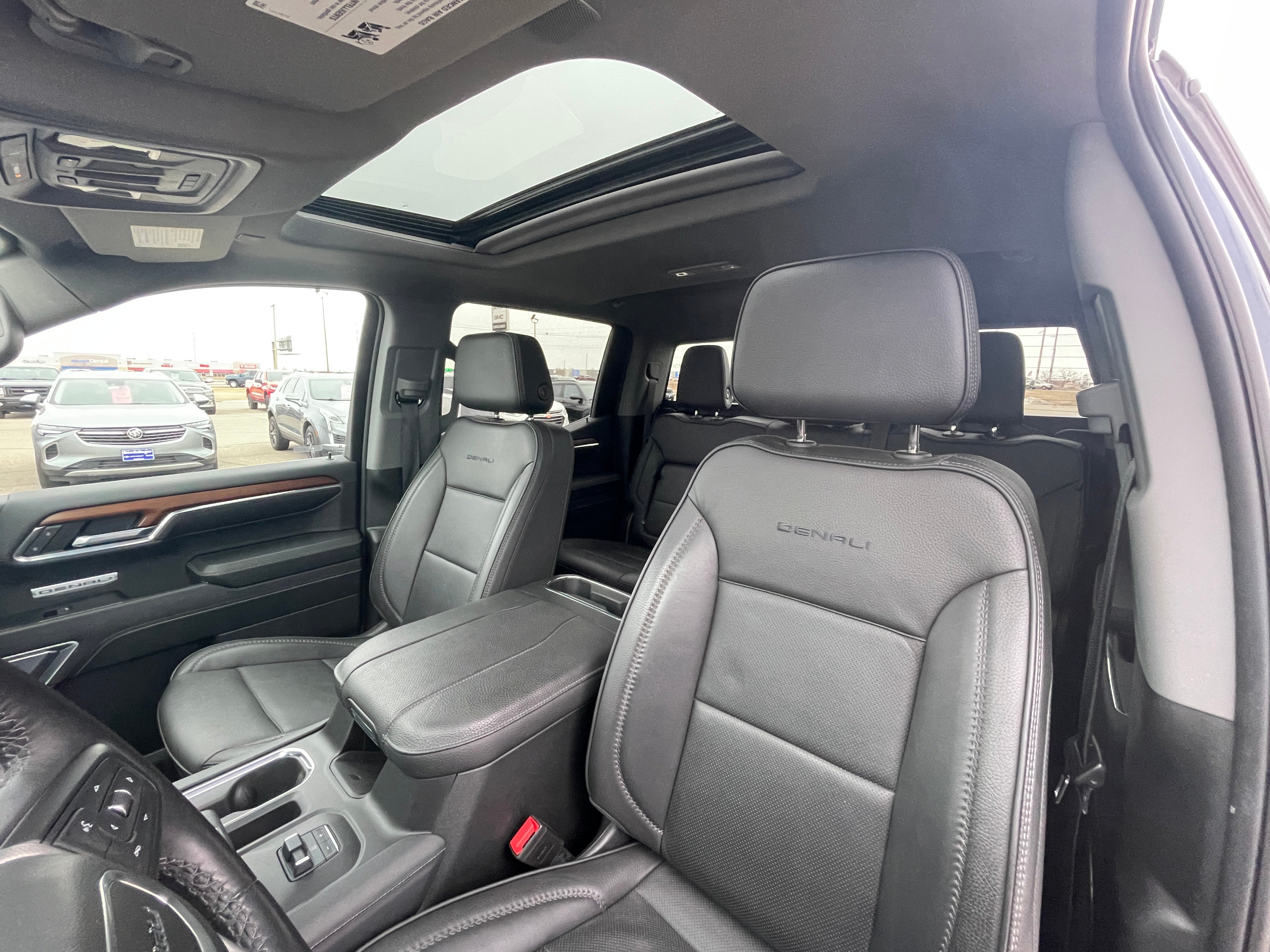 2023 GMC Sierra 1500 Denali