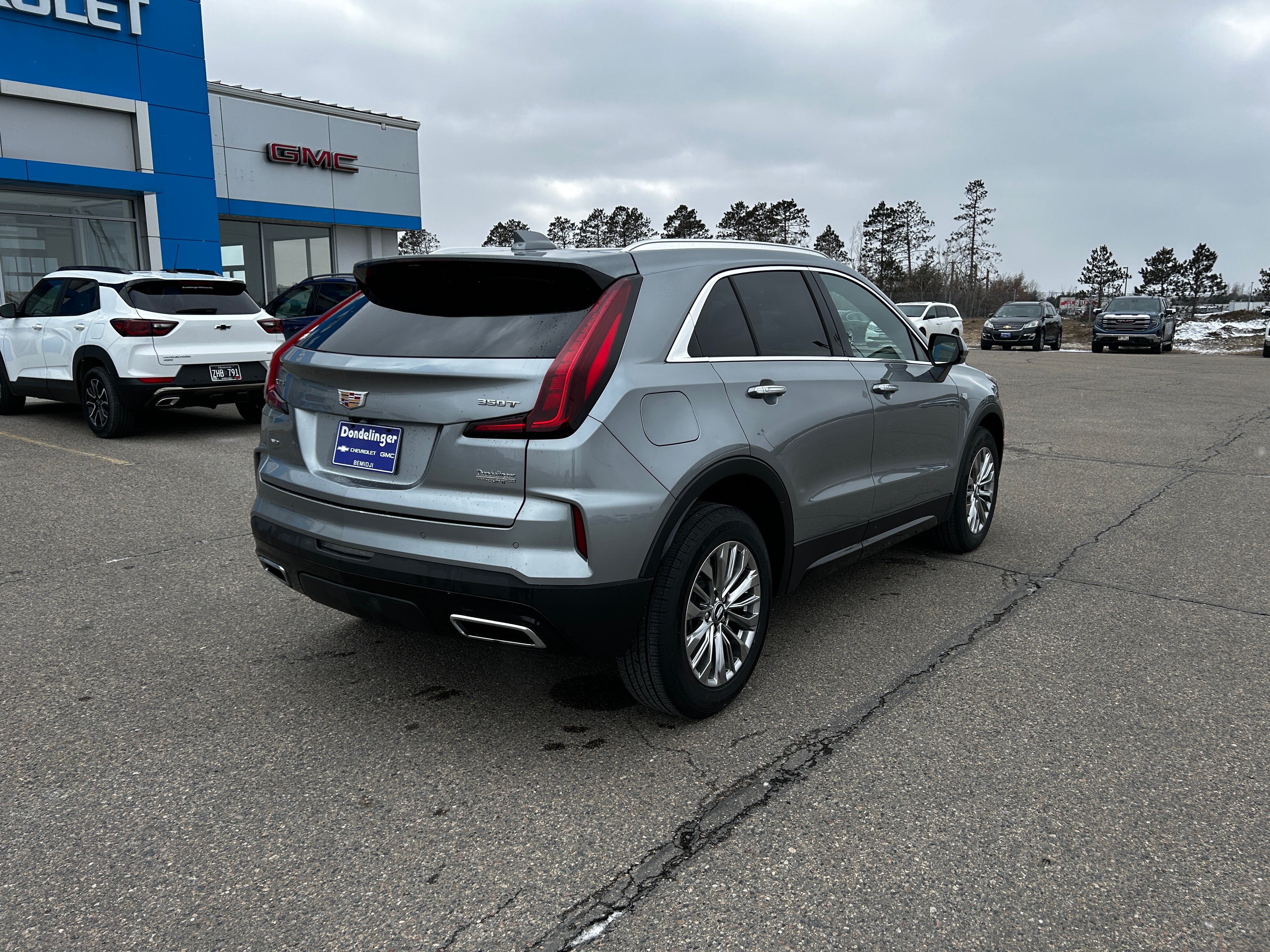 Used 2024 Cadillac XT4 Premium Luxury with VIN 1GYFZDR44RF147231 for sale in Bemidji, Minnesota