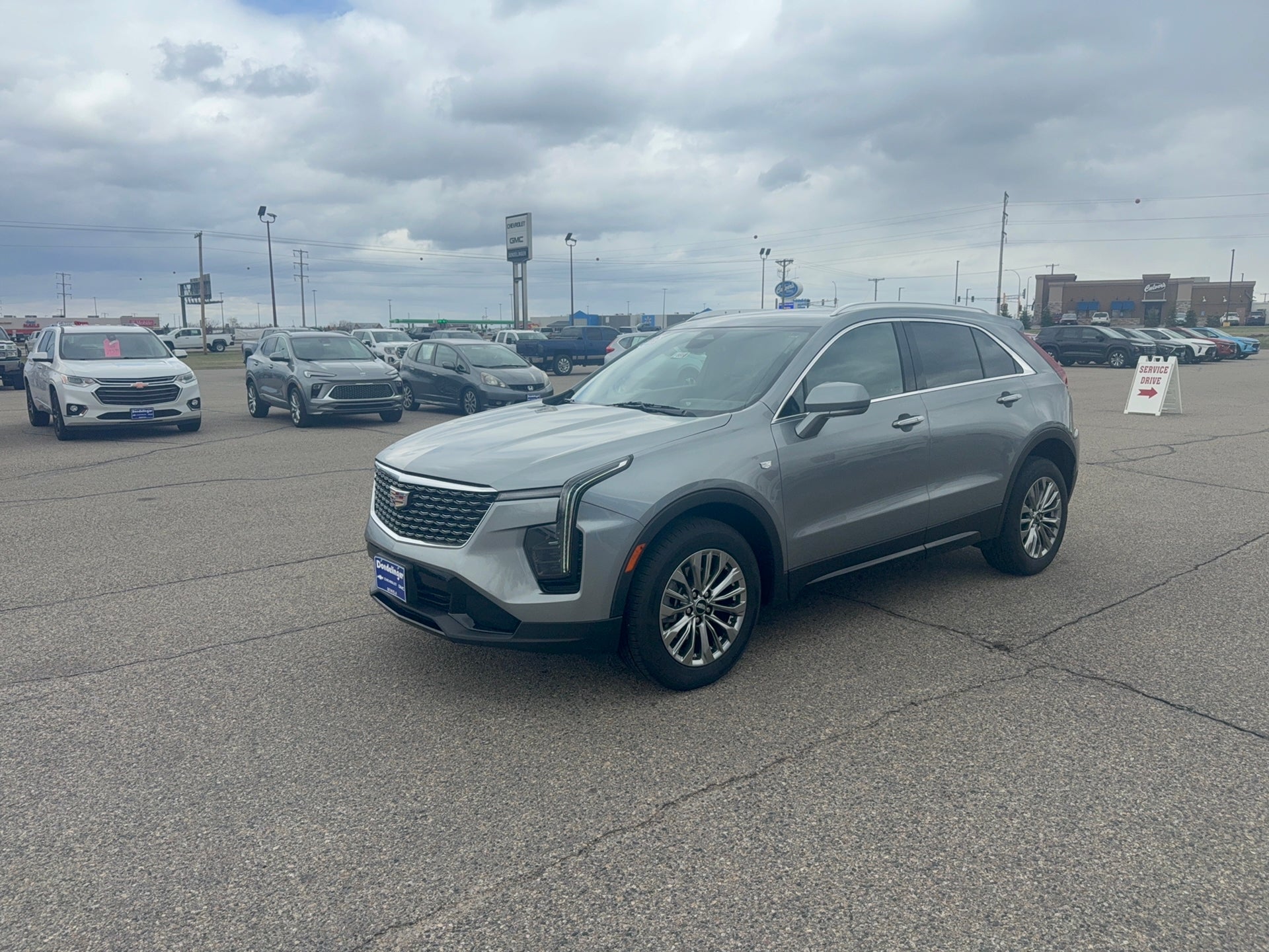 2024 Cadillac XT4 Premium Luxury