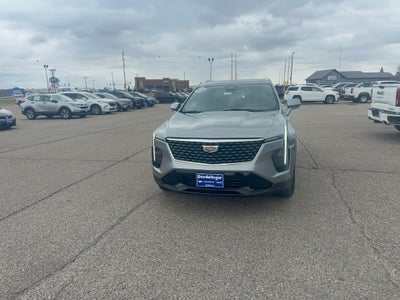 2024 Cadillac XT4 Premium Luxury