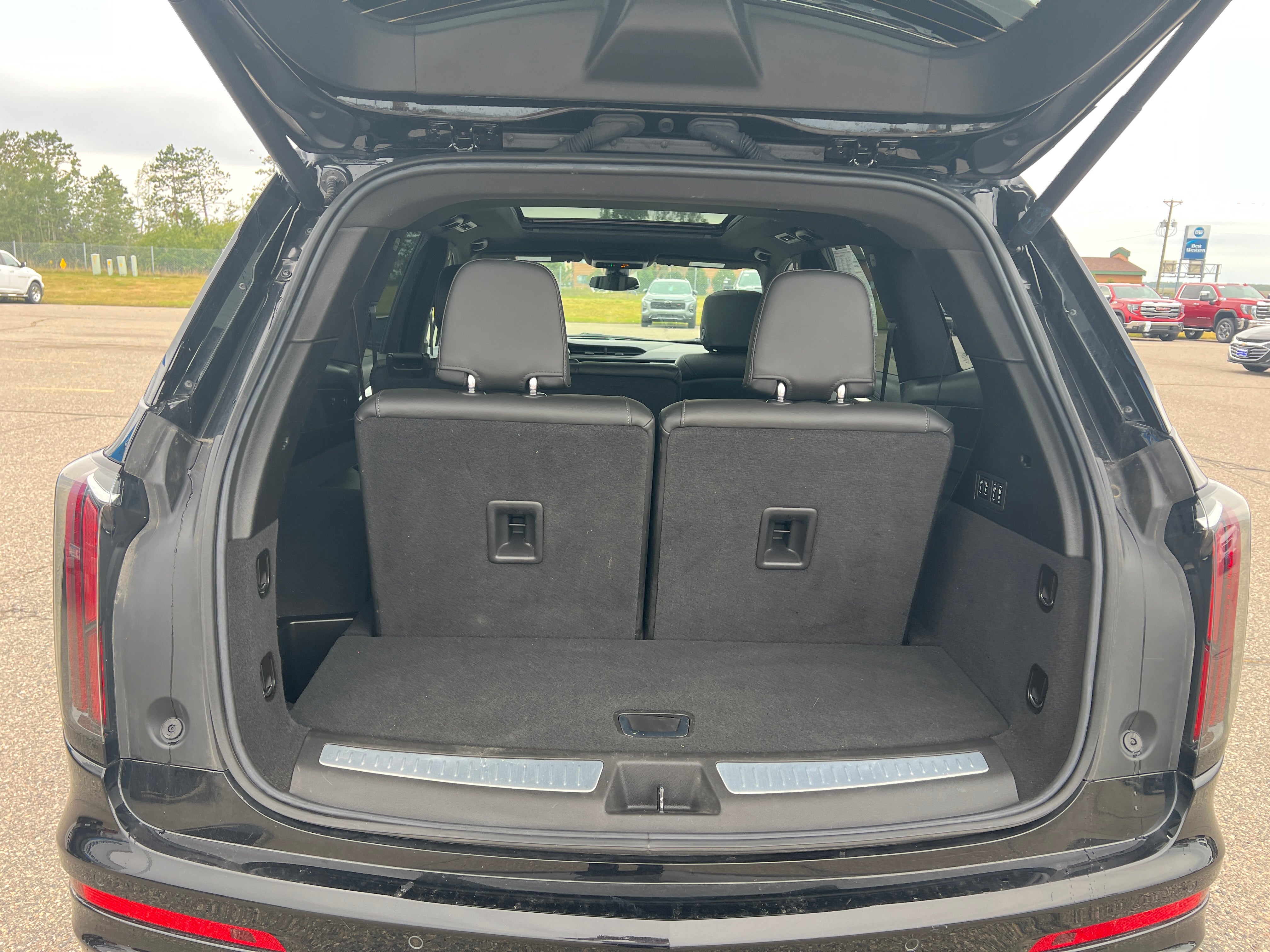 2023 Cadillac XT6 Sport