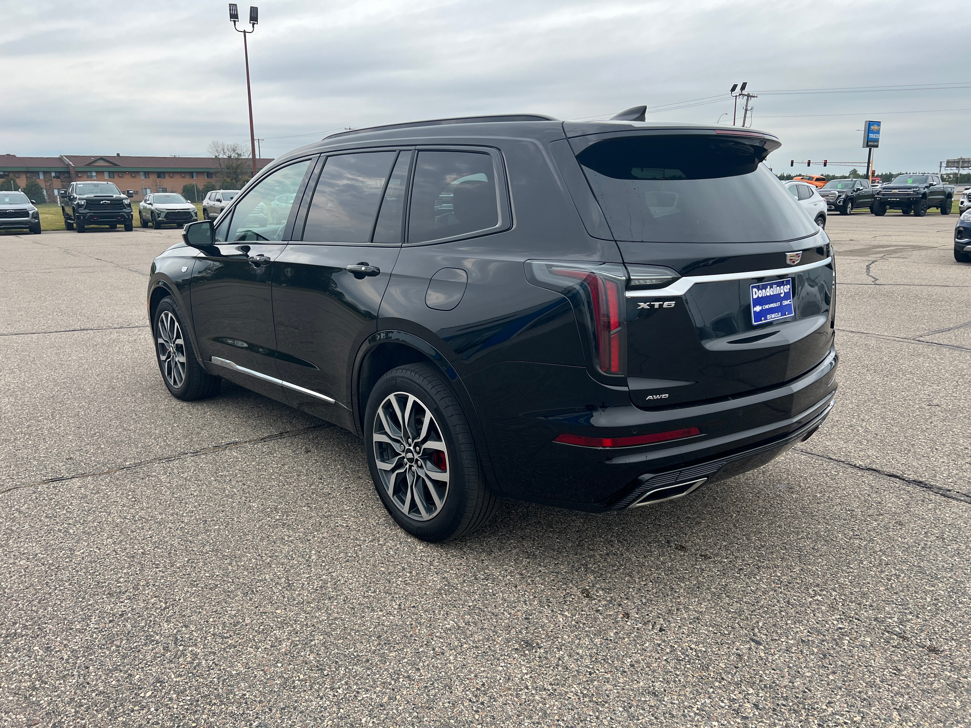 2023 Cadillac XT6 Sport