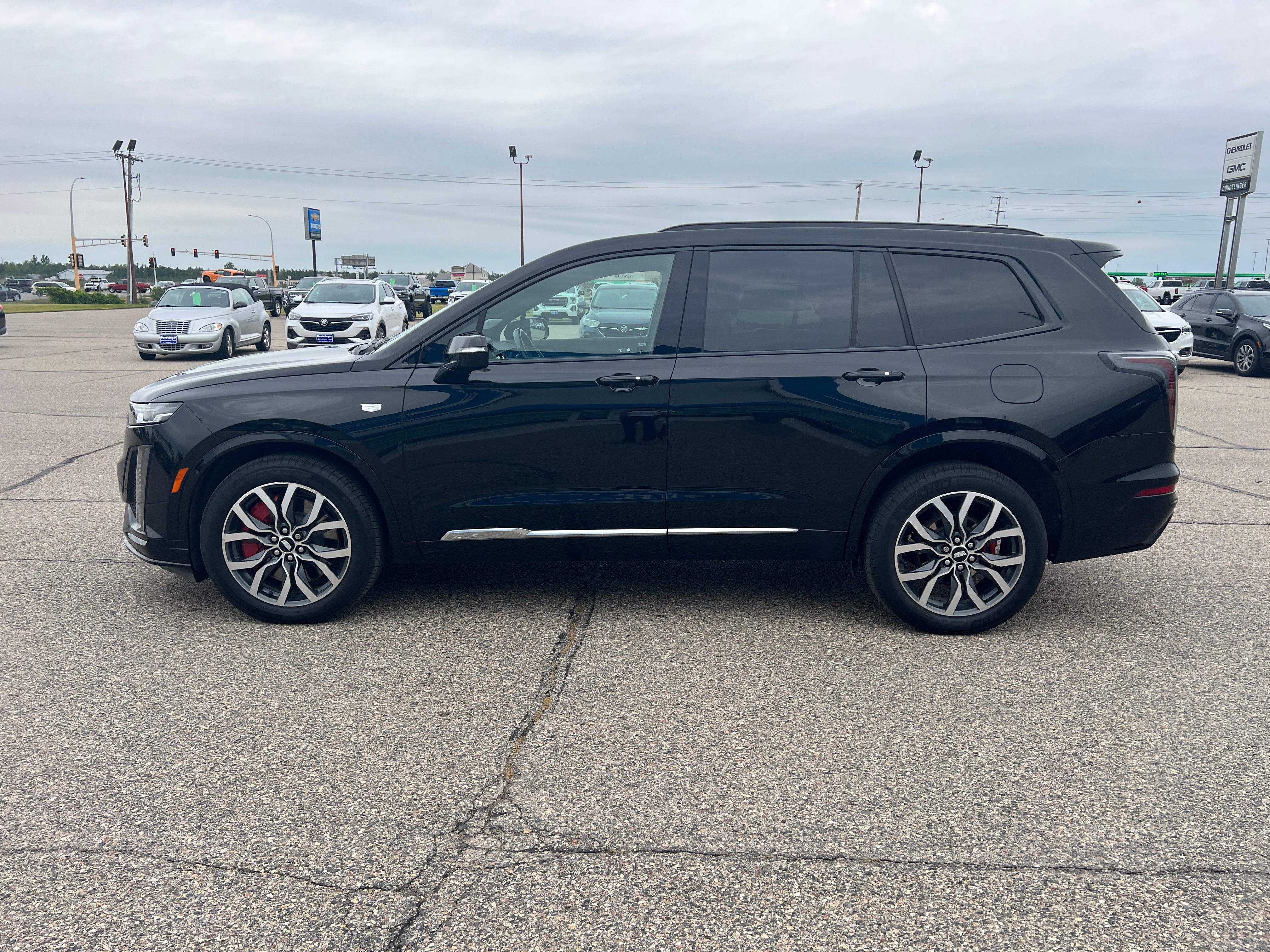 2023 Cadillac XT6 Sport