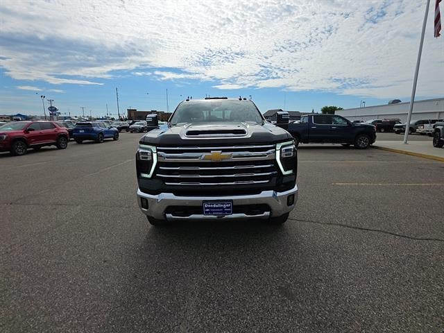 2025 Chevrolet Silverado 3500 HD LTZ