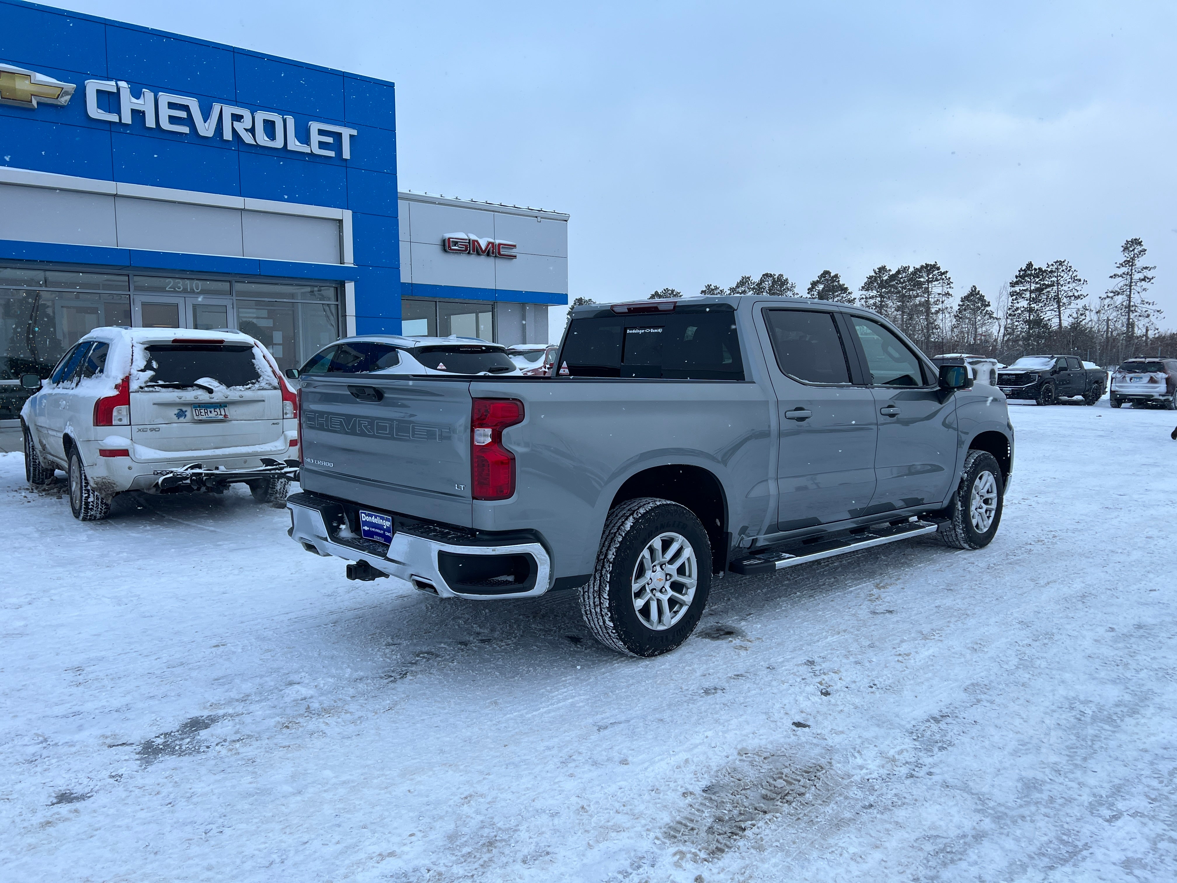 2026 Chevrolet Silverado 1500 LT