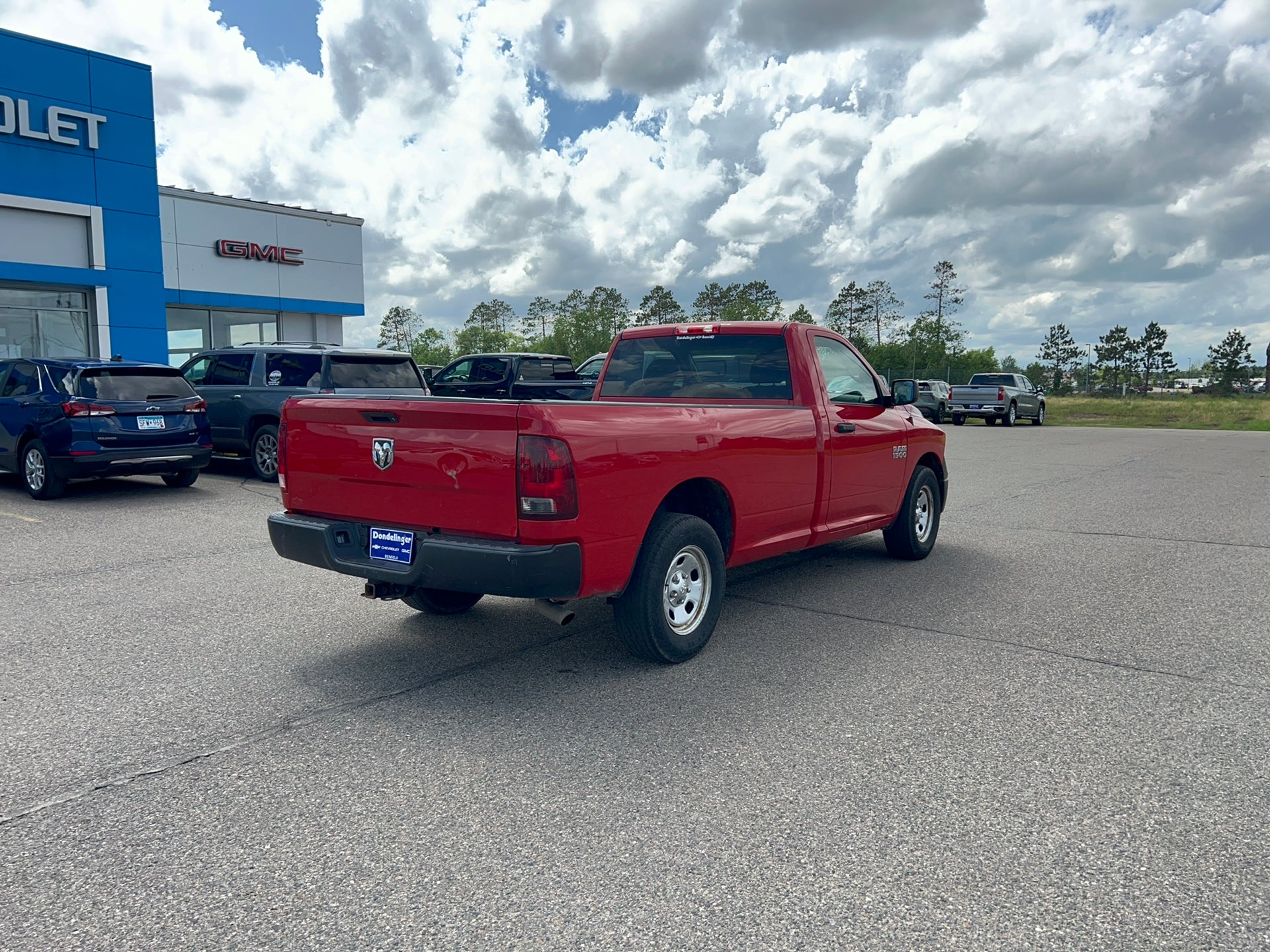 Used 2017 RAM Ram 1500 Pickup Tradesman with VIN 3C6JR6DG7HG542053 for sale in Bemidji, Minnesota