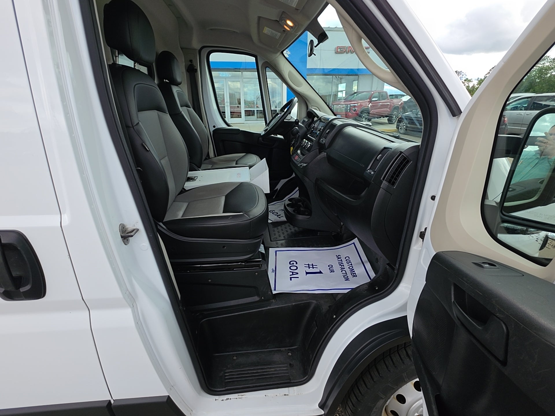 2020 RAM ProMaster Cargo Van 1500 HIGH RF 136"